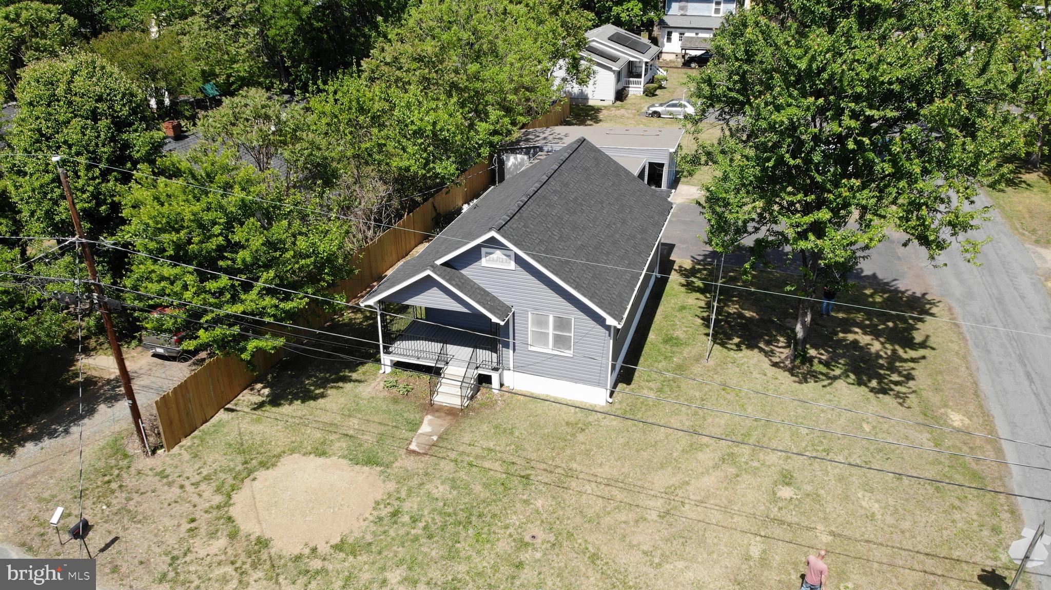 109 E CHATHAM STREET