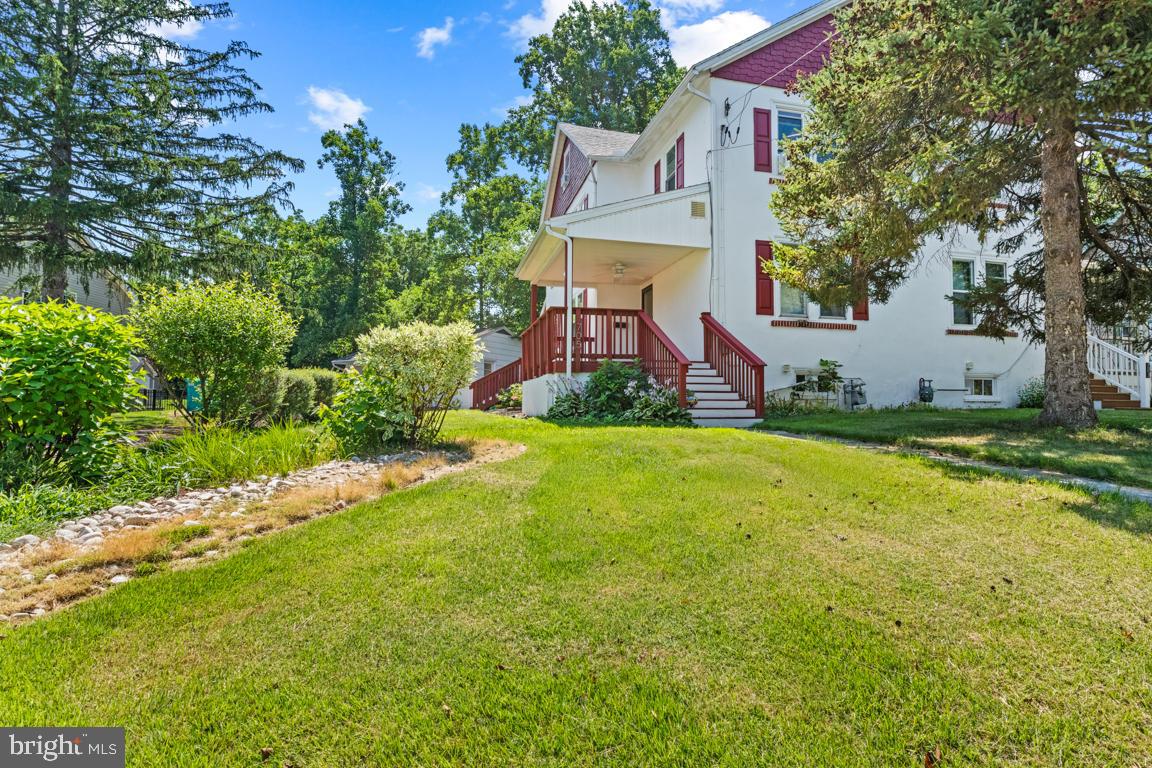 705 E WALNUT STREET