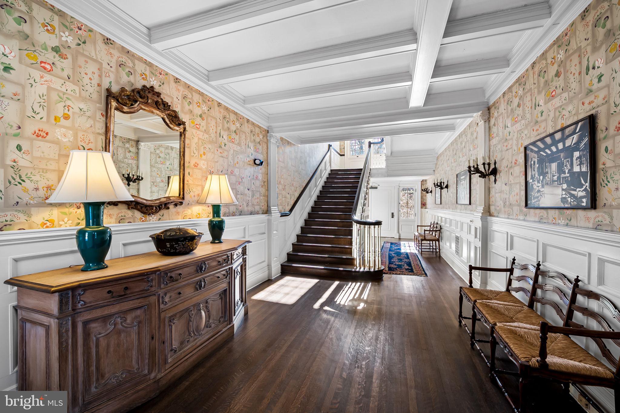 3 DEVON HILL ROAD D4