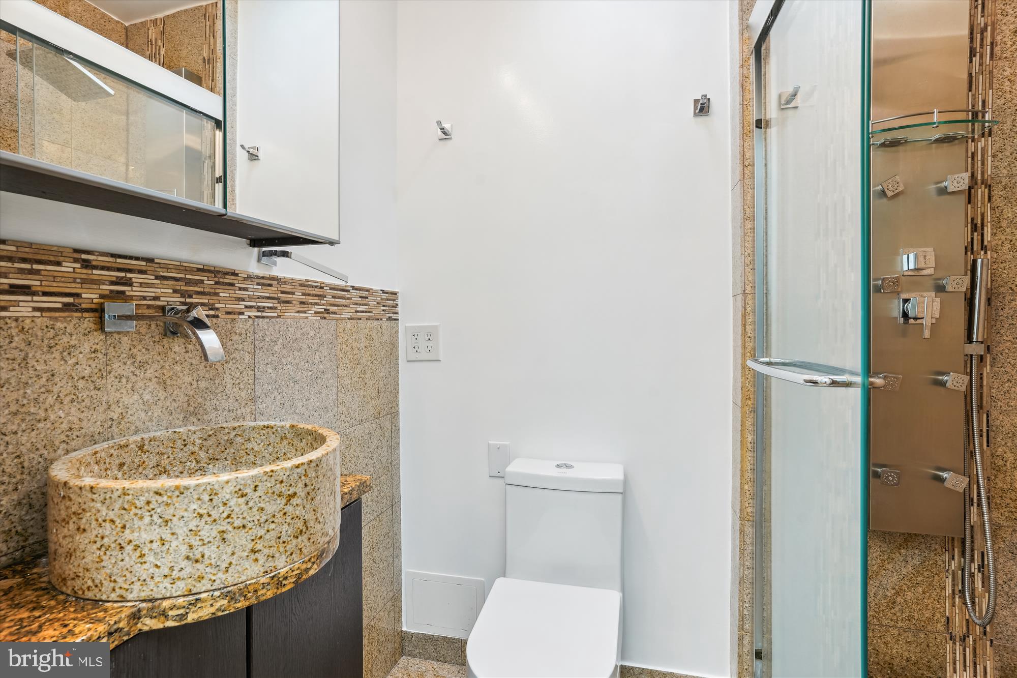 BURNING TREE VALLEY - Residential