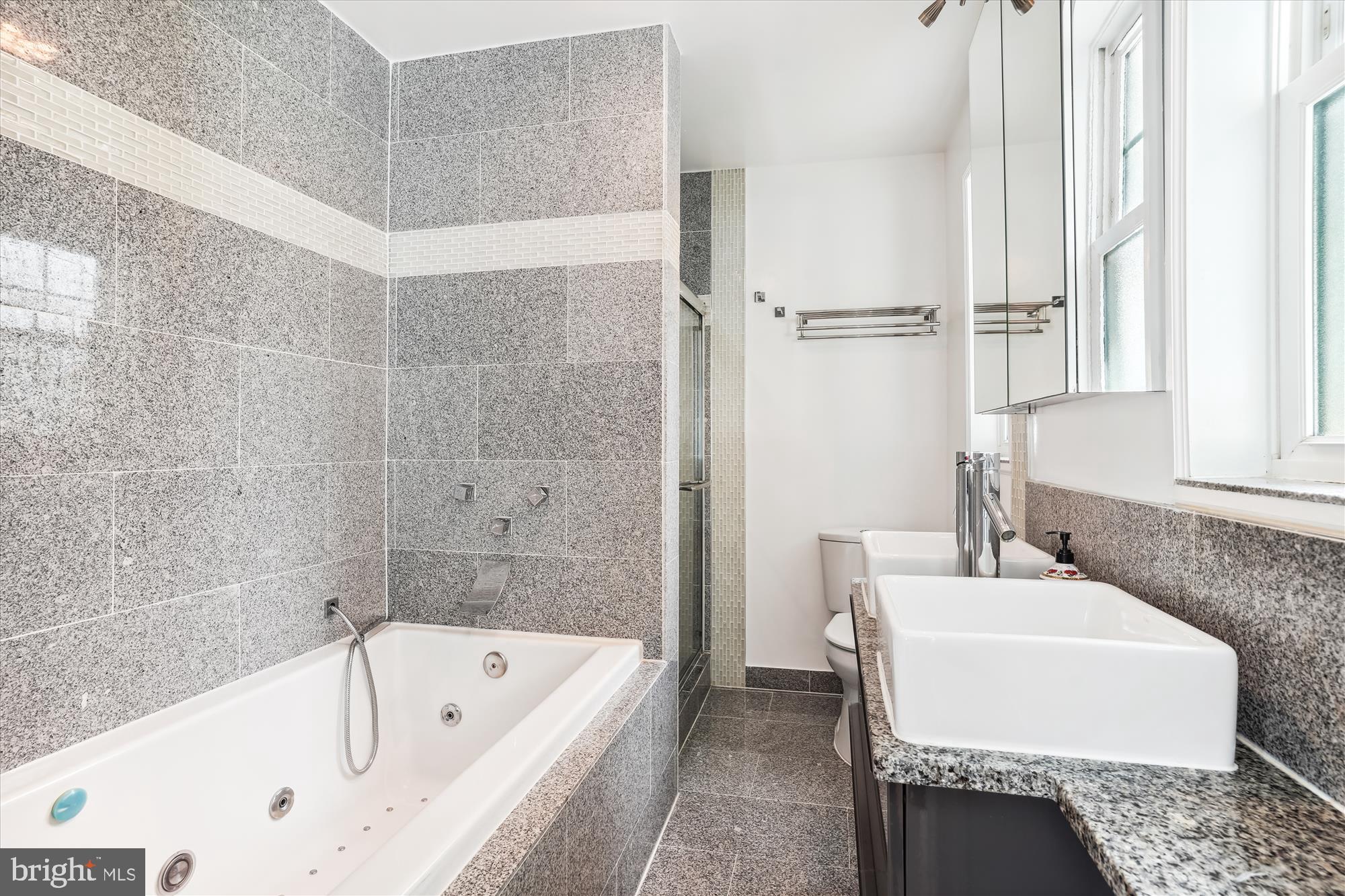 BURNING TREE VALLEY - Residential