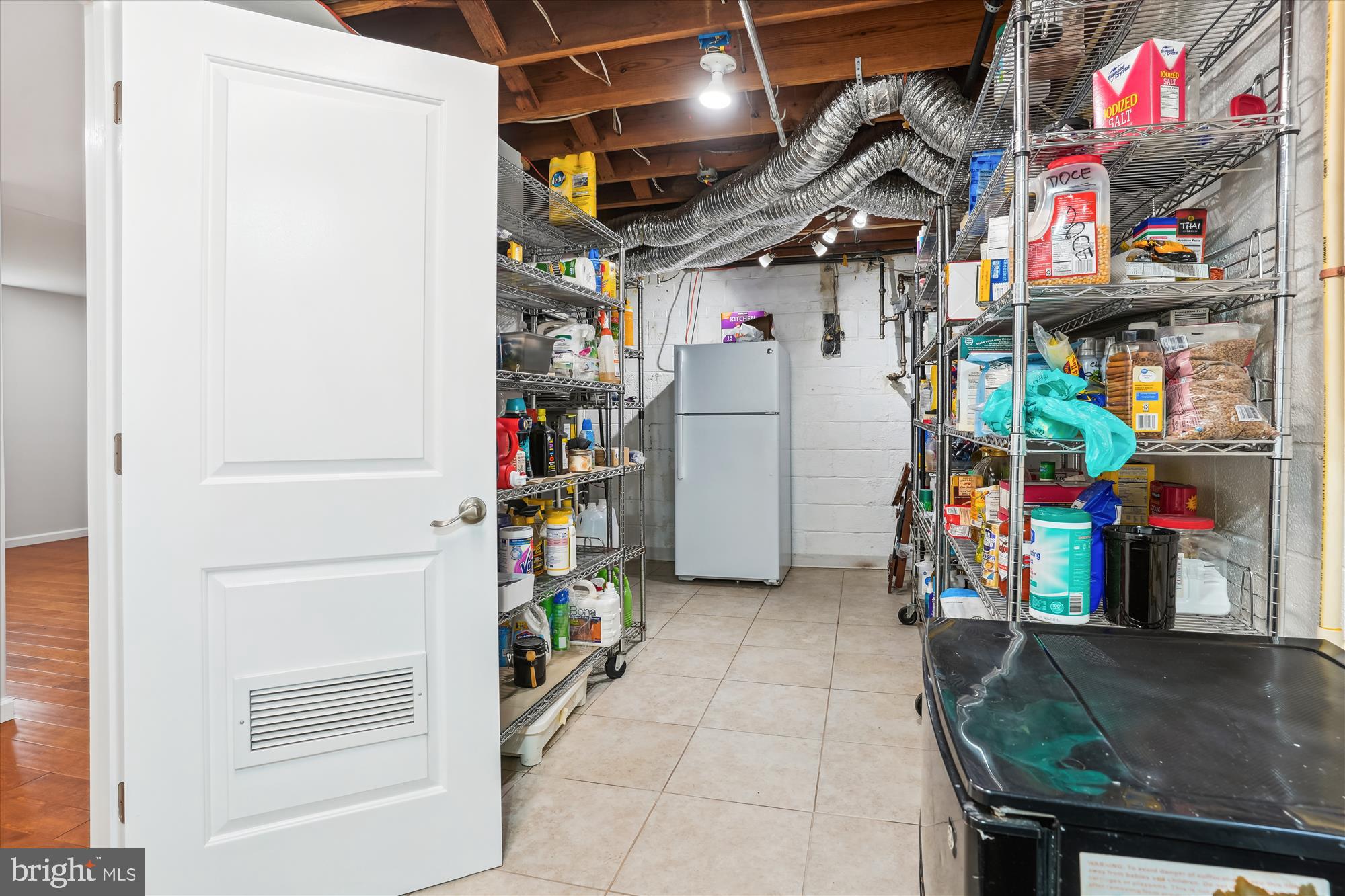 BURNING TREE VALLEY - Residential