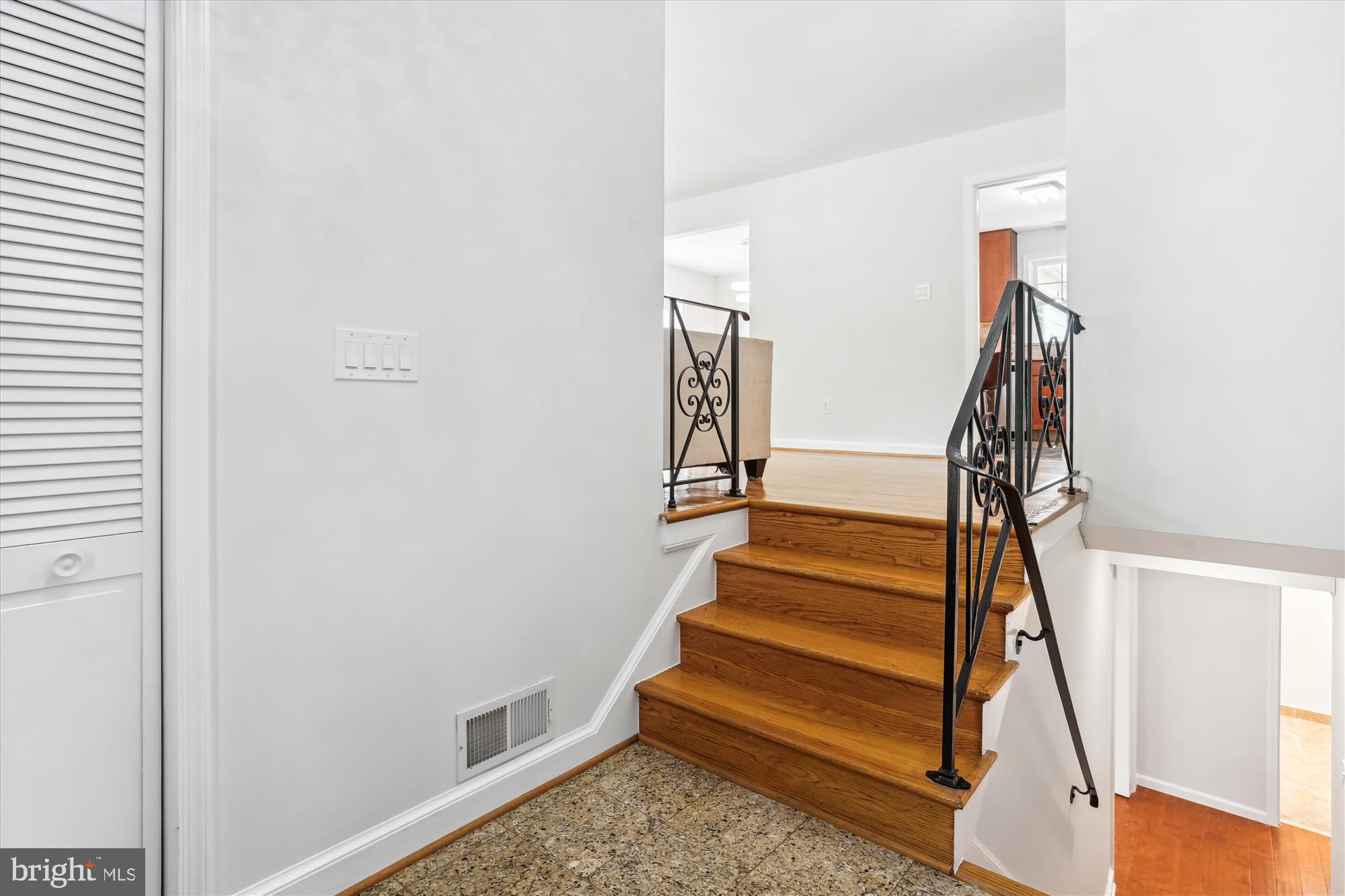 BURNING TREE VALLEY - Residential