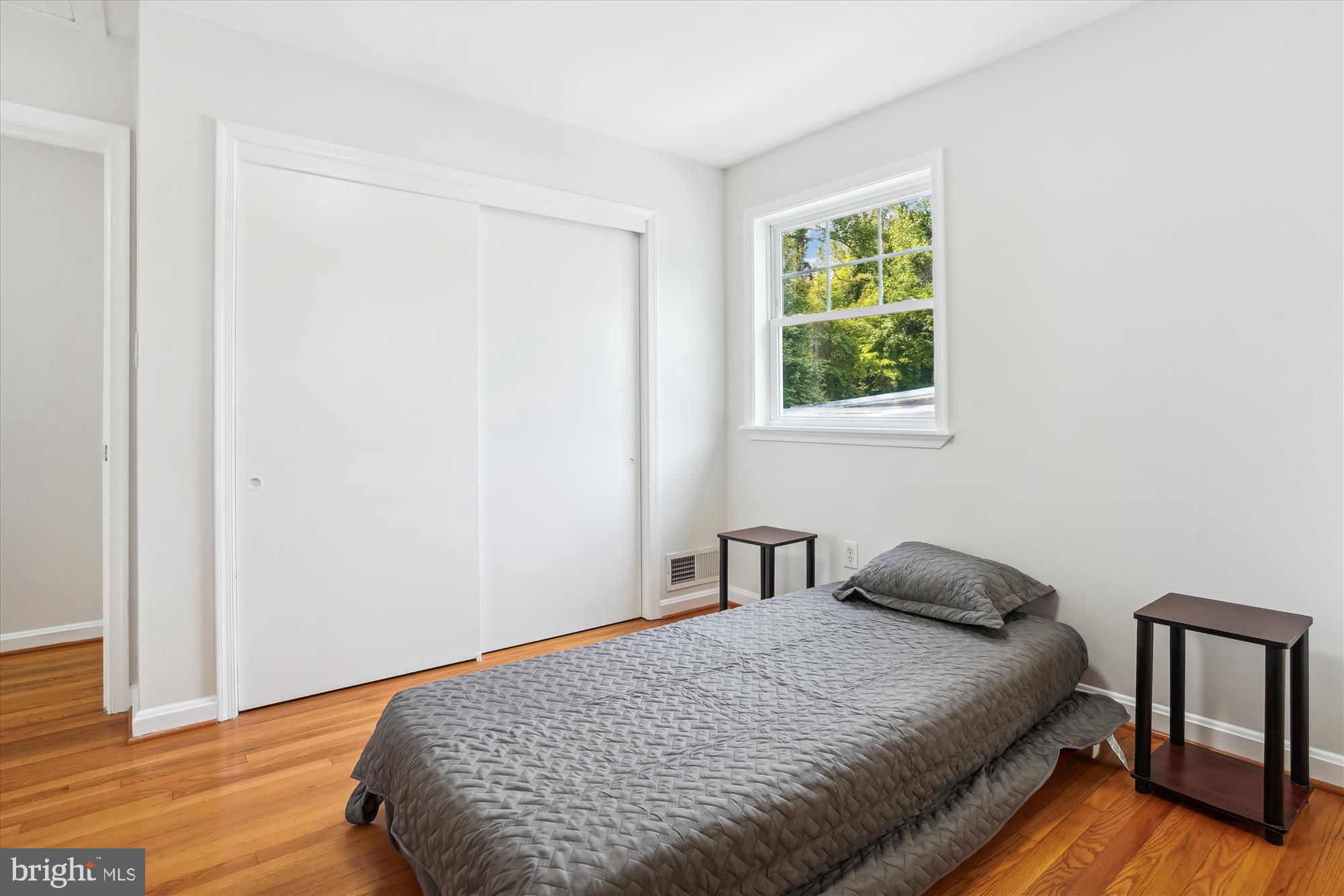 BURNING TREE VALLEY - Residential