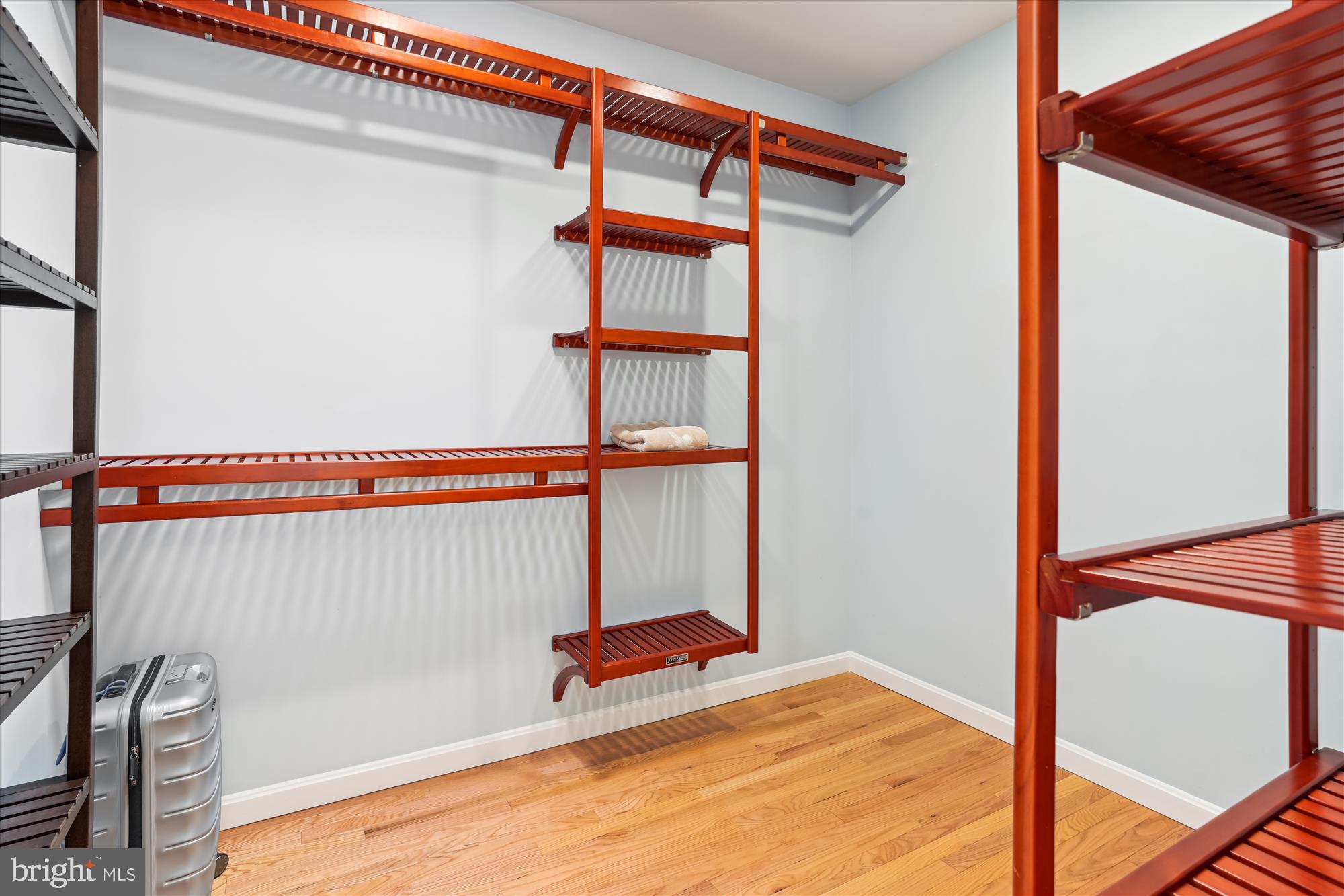 BURNING TREE VALLEY - Residential