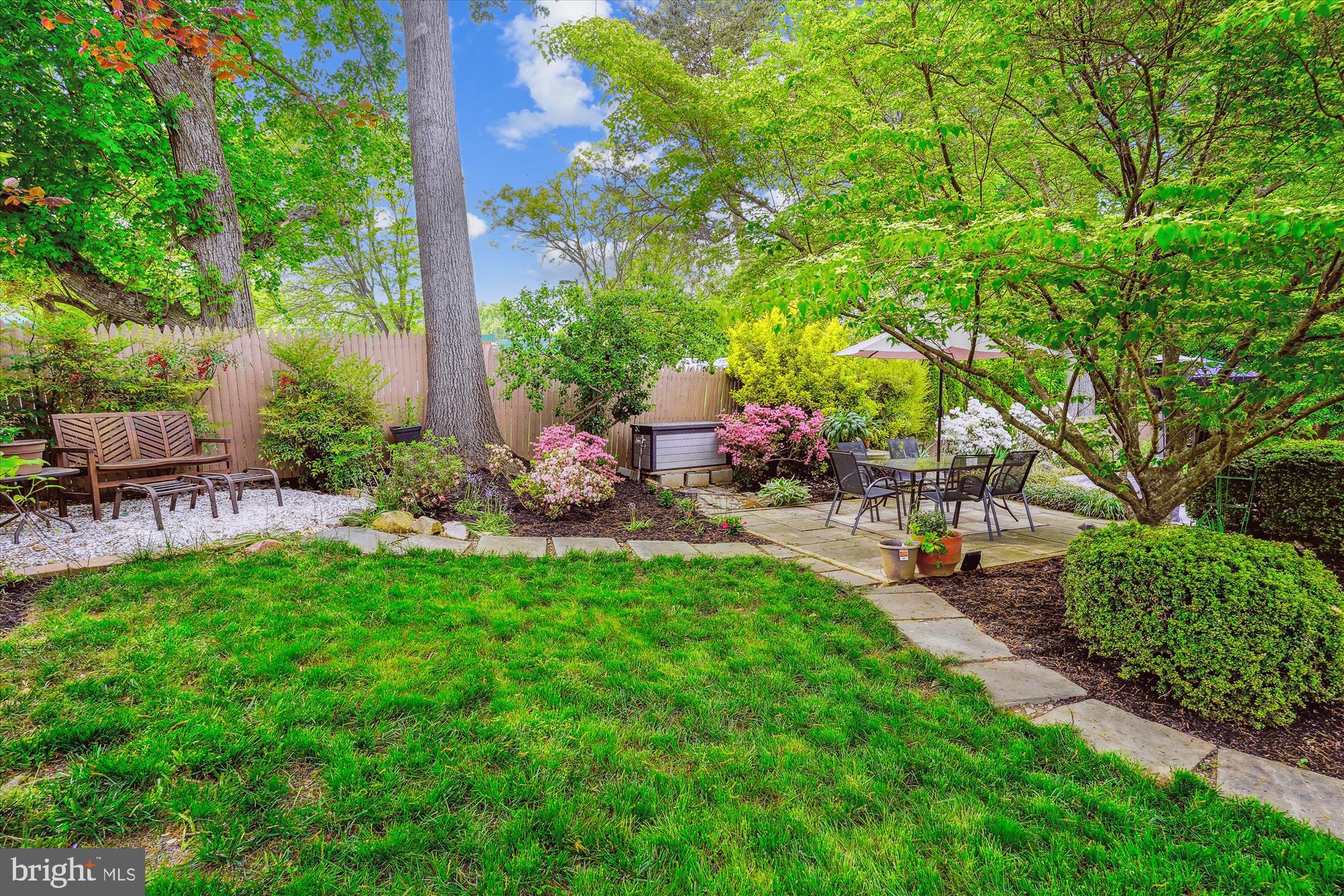 BURNING TREE VALLEY - Residential