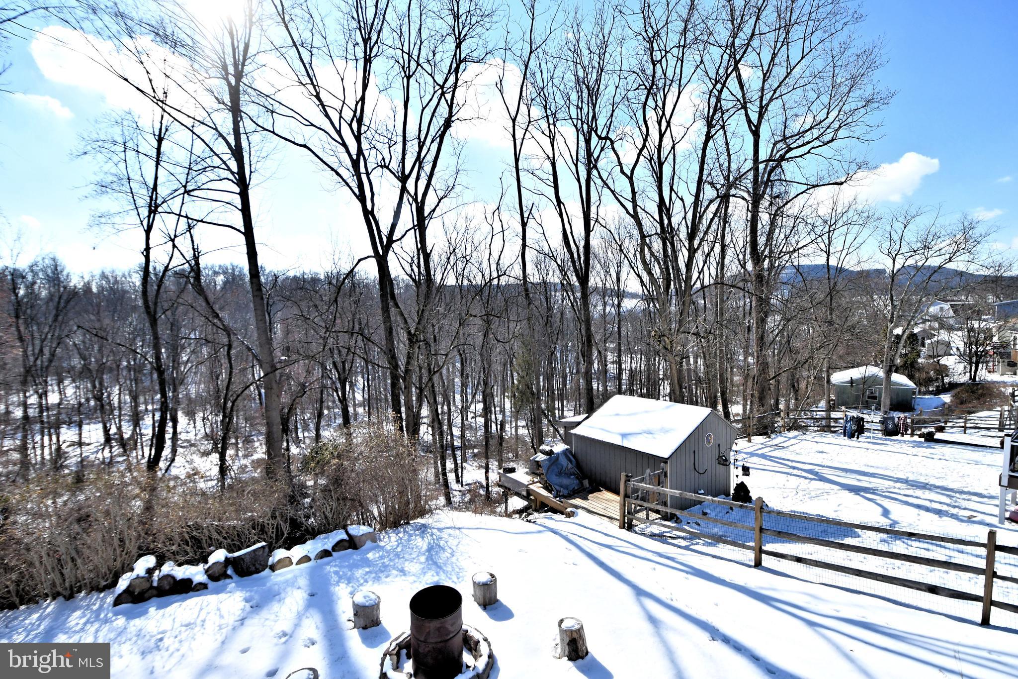 BROOKVIEW - Residential Lease