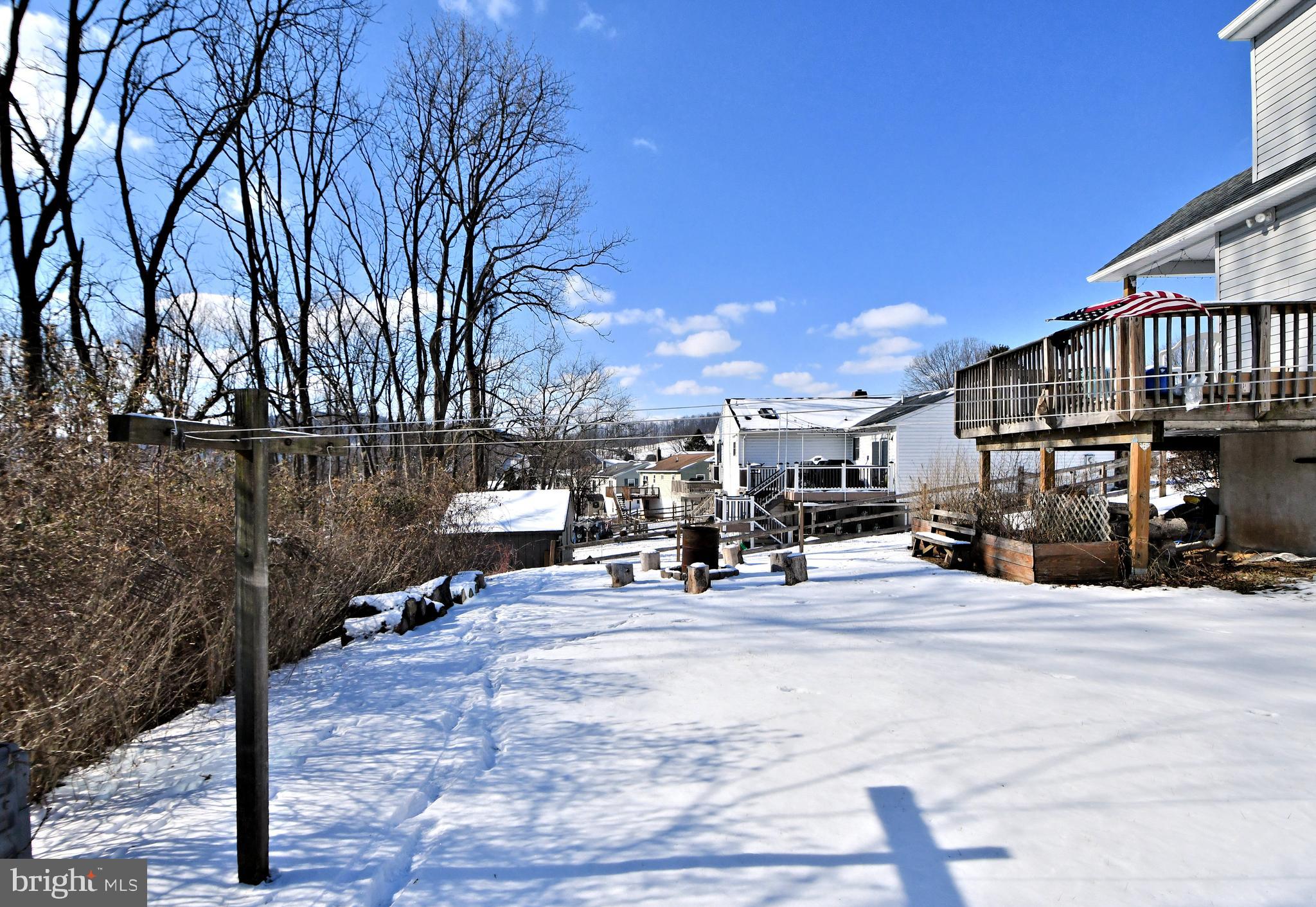 BROOKVIEW - Residential Lease