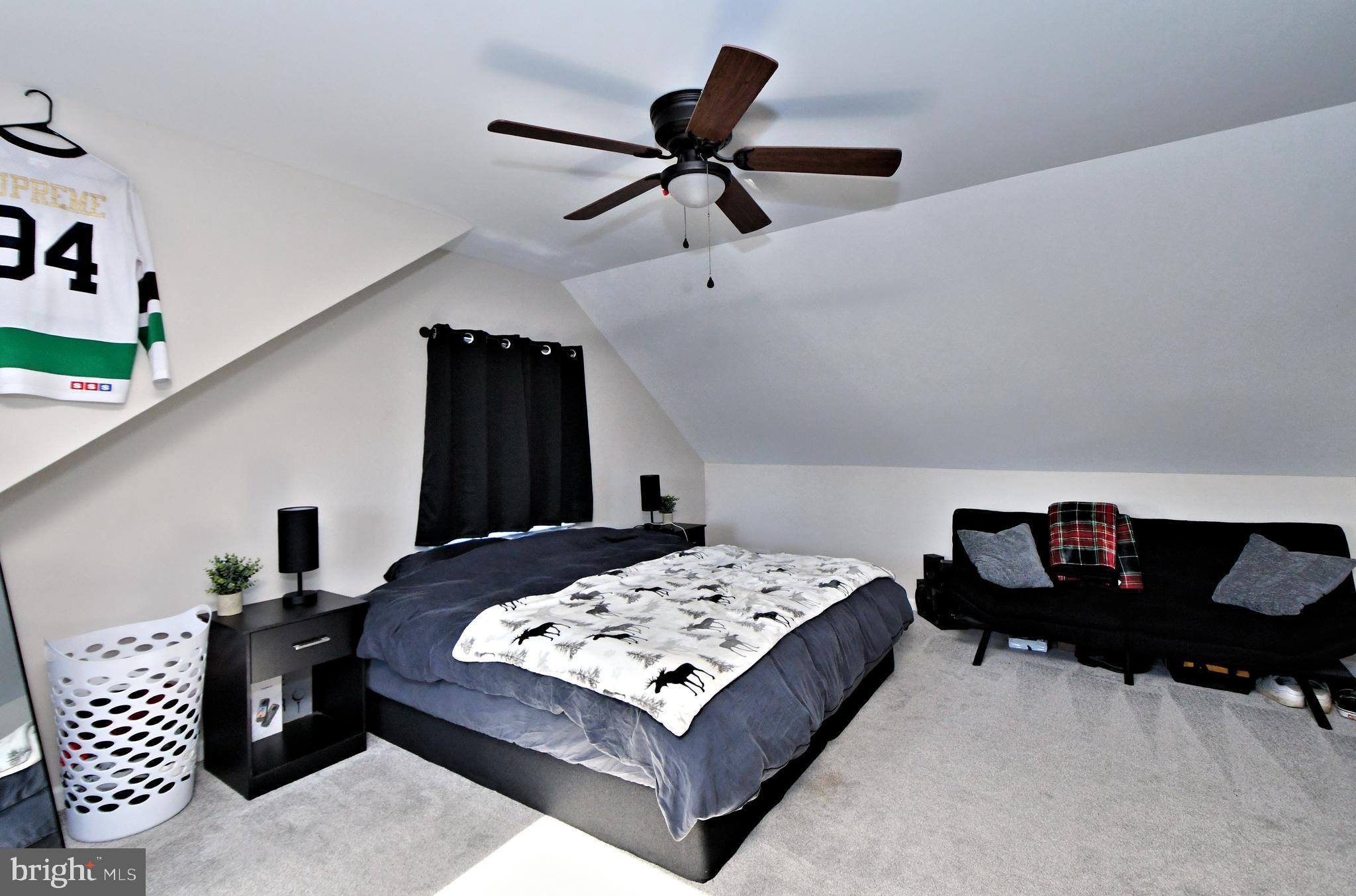 BROOKVIEW - Residential Lease