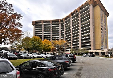 Photo of 20538 Valley Forge Circle #538, KING OF PRUSSIA, PA 19406 (MLS # PAMC2160398)