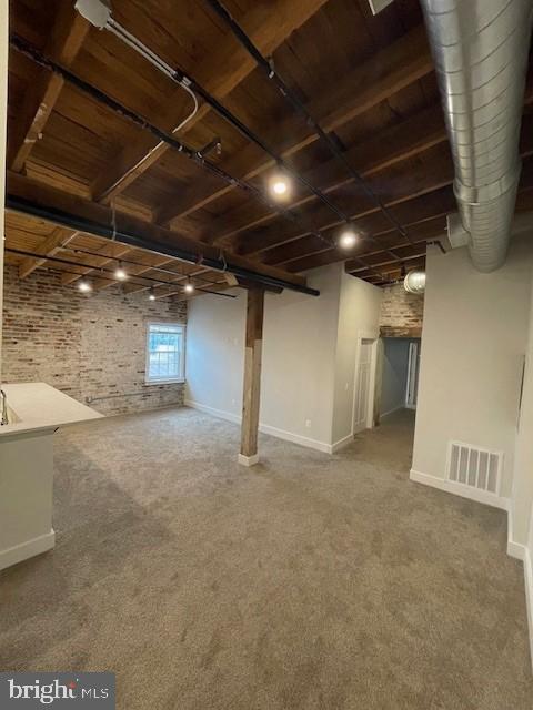 DOWNTOWN FREDERICKSBURG - Residential Lease