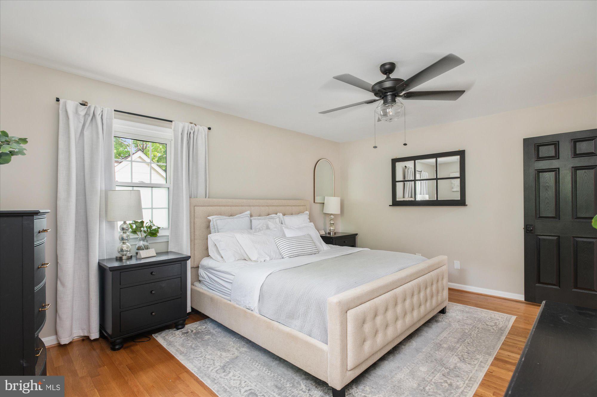 RIVERSIDE GARDENS - Residential
