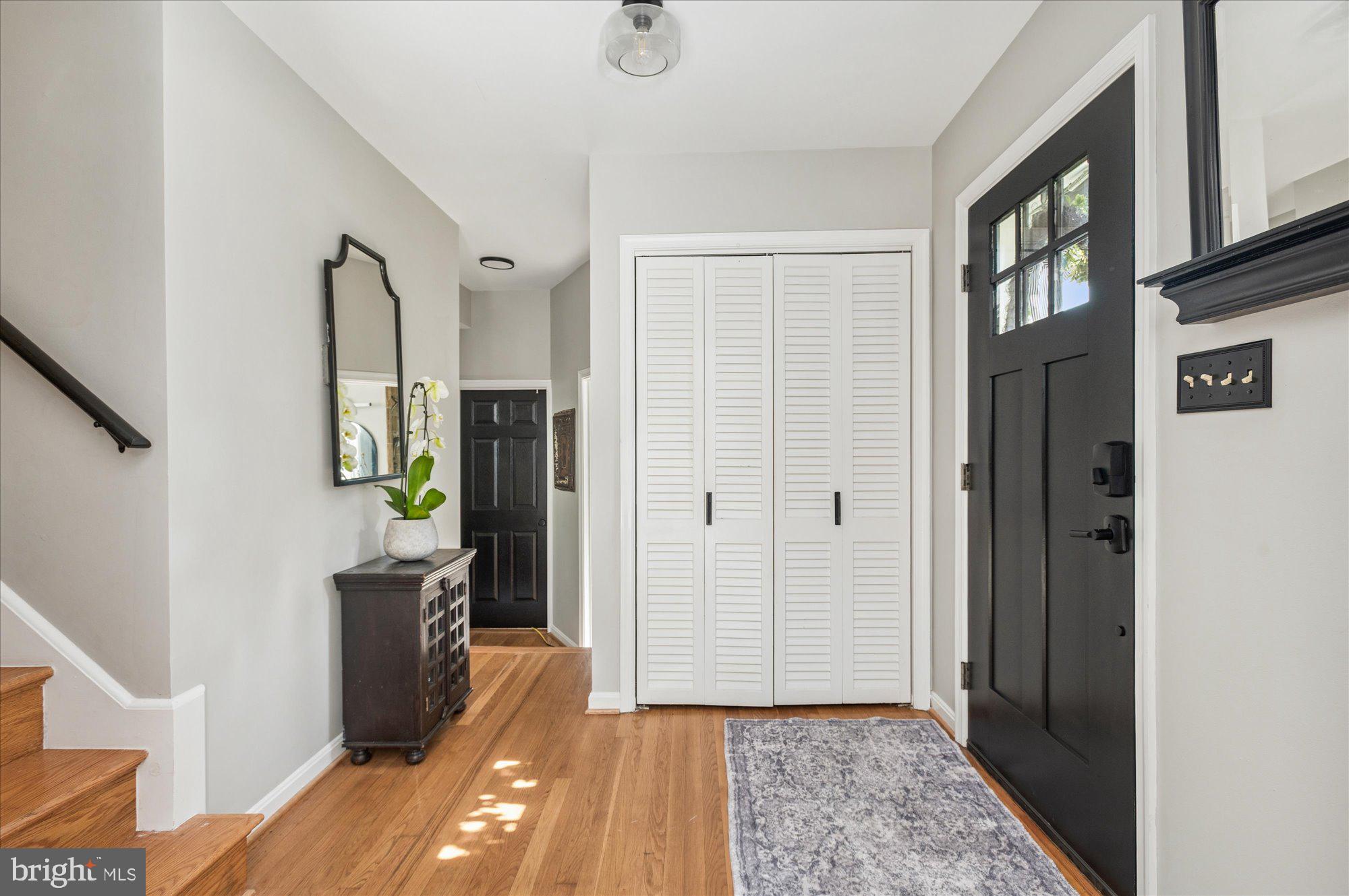 RIVERSIDE GARDENS - Residential