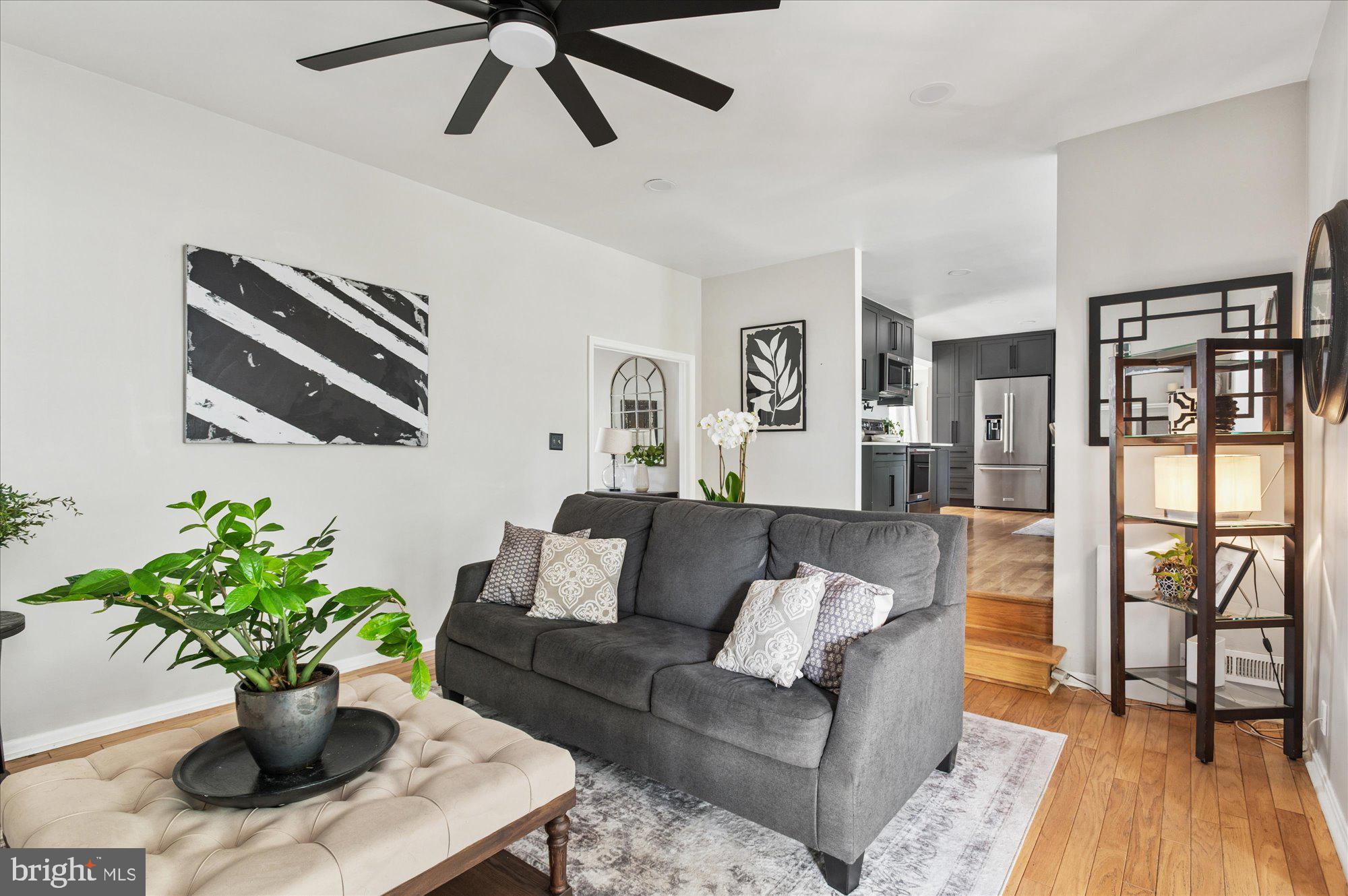 RIVERSIDE GARDENS - Residential