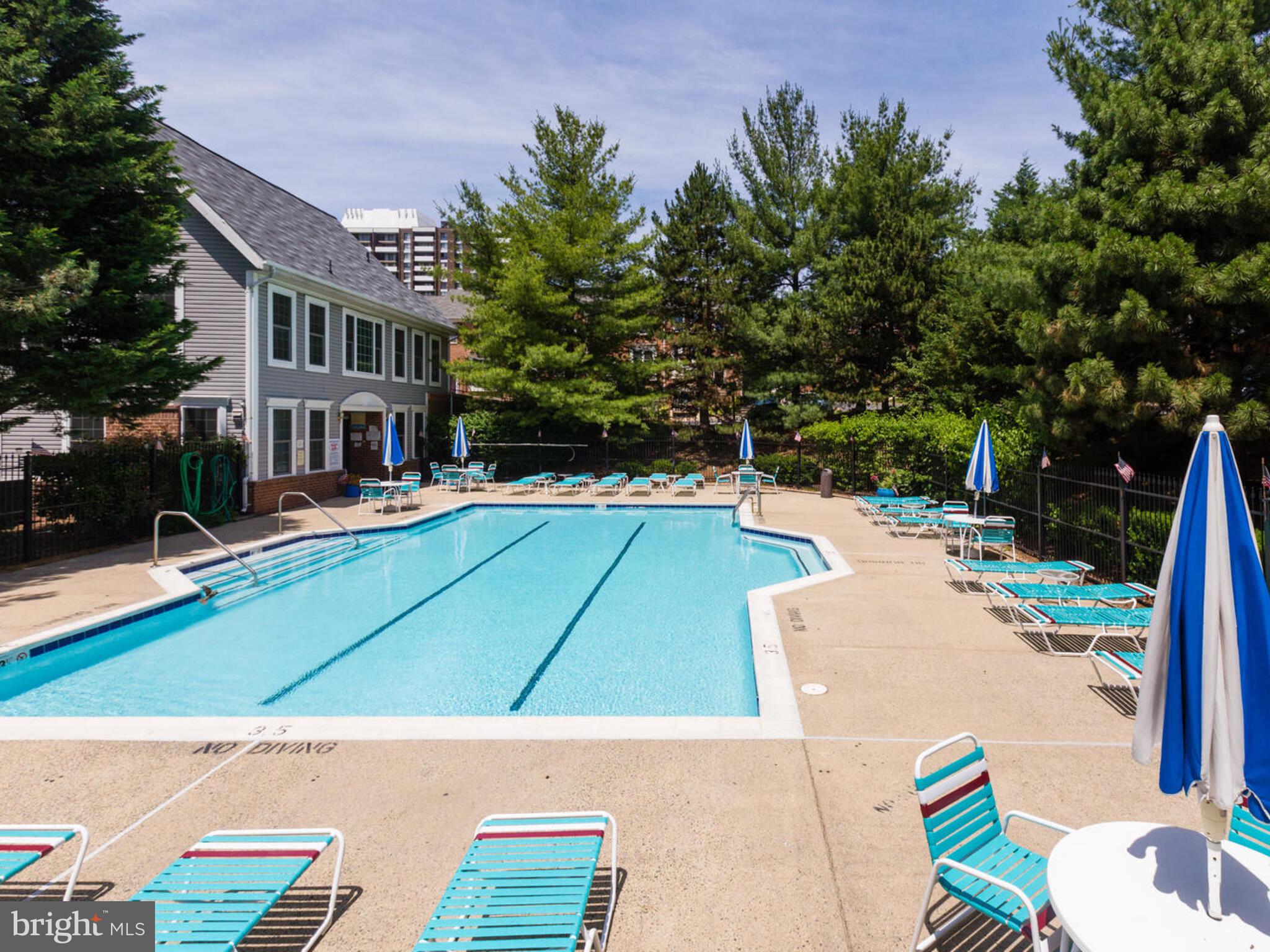 HILLWOOD - Residential Lease