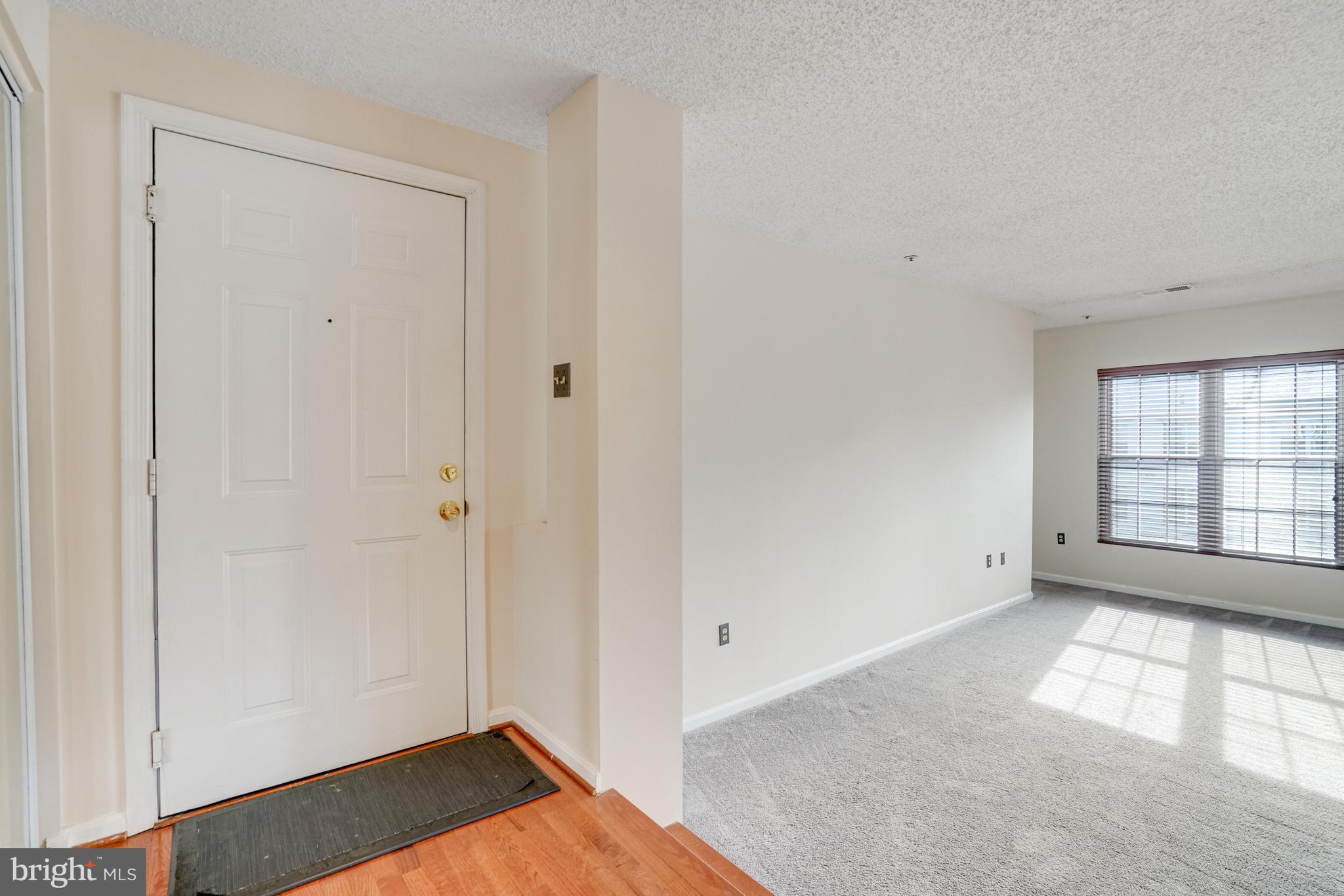 HILLWOOD - Residential Lease