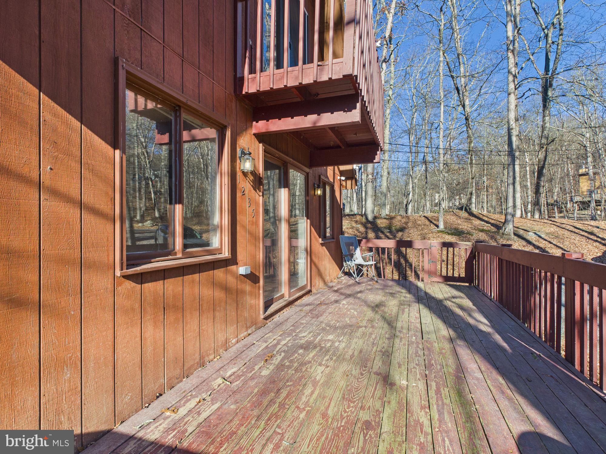 SAW CREEK ESTATES - Residential