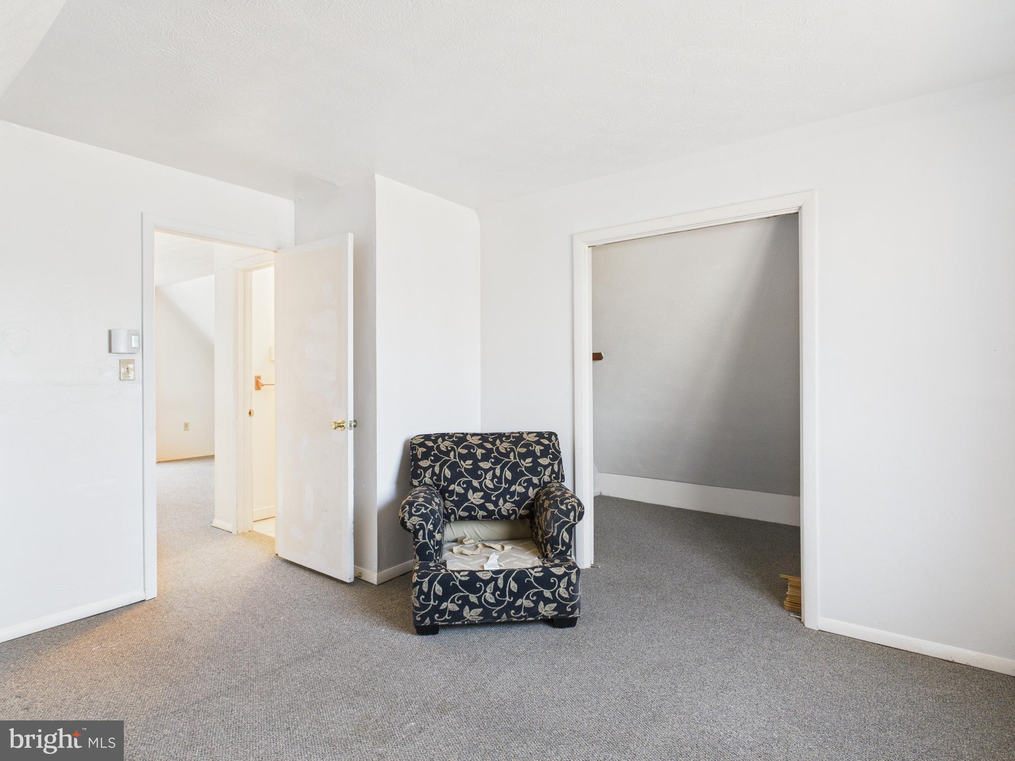 SAW CREEK ESTATES - Residential