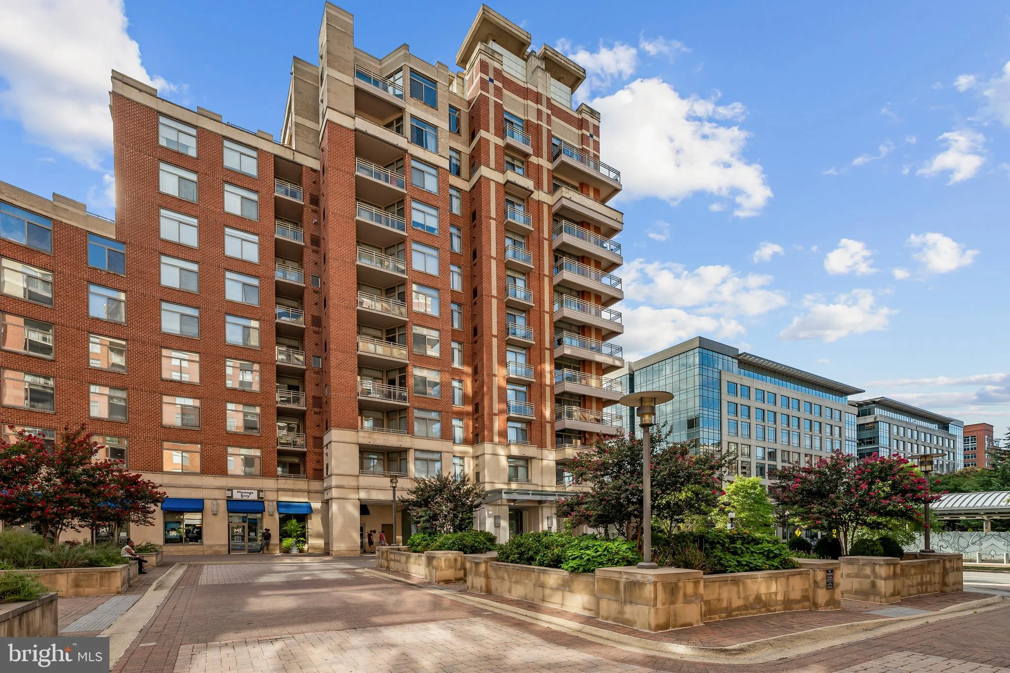 3600 S Glebe Road Unit 215W