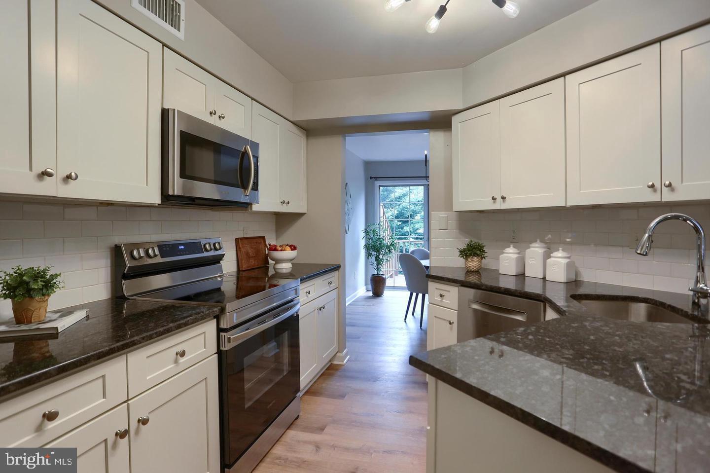 COVENTRY POINTE - Residential Lease