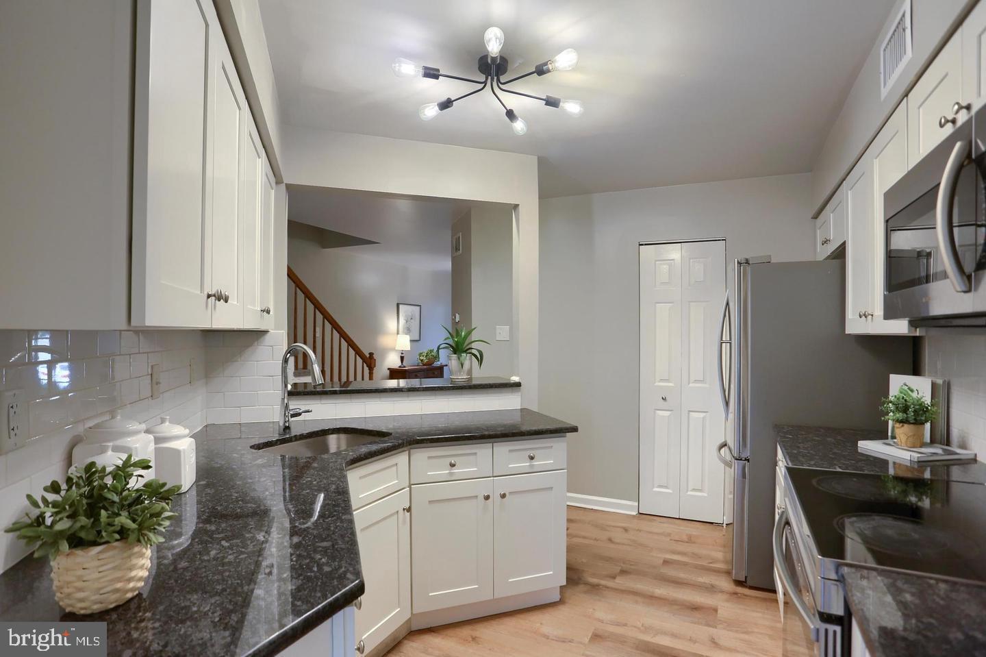 COVENTRY POINTE - Residential Lease