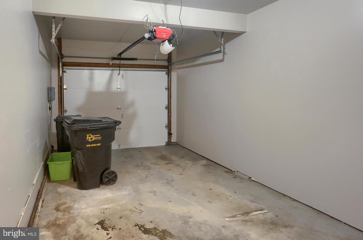 COVENTRY POINTE - Residential Lease