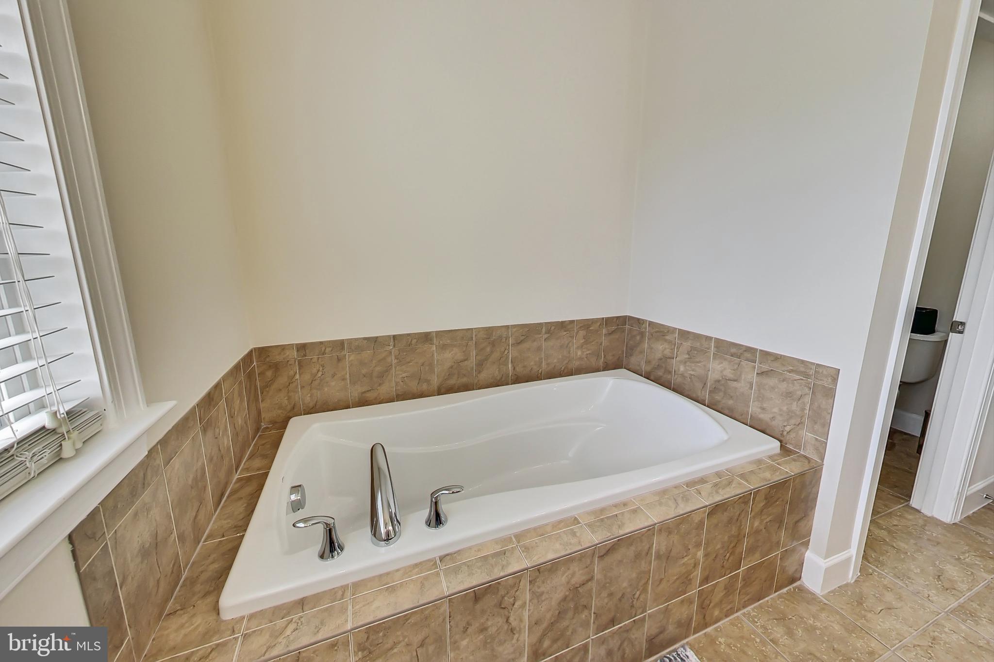 HOPE HILL CROSSING - Residential