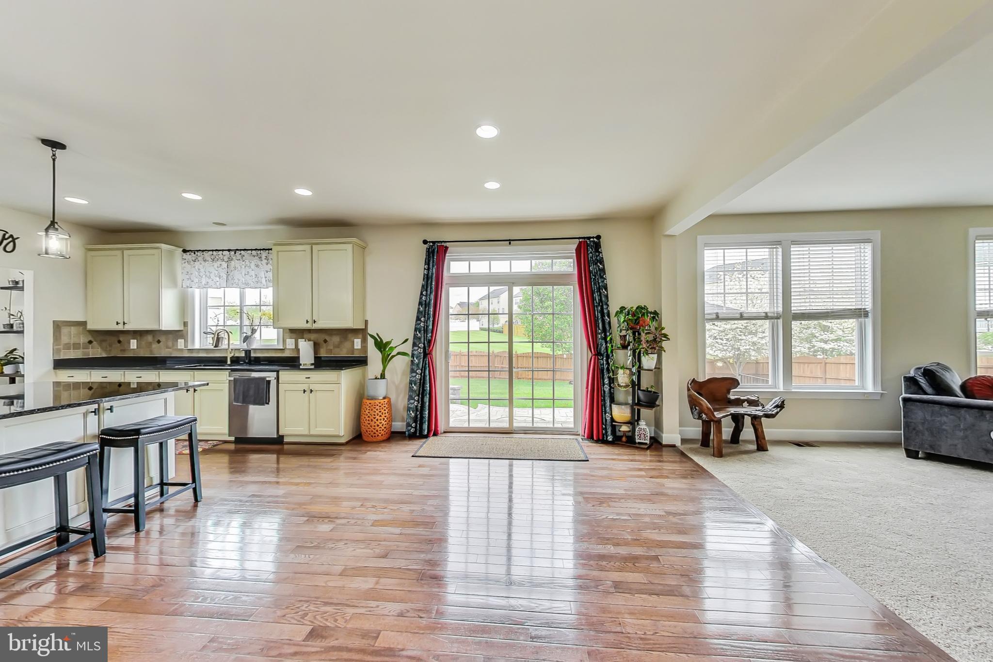 HOPE HILL CROSSING - Residential