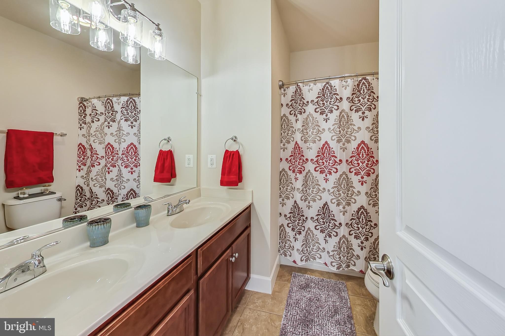 HOPE HILL CROSSING - Residential