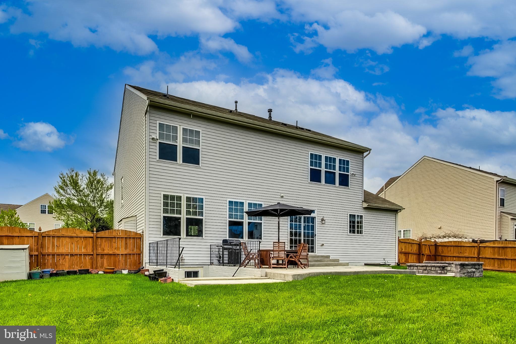 HOPE HILL CROSSING - Residential