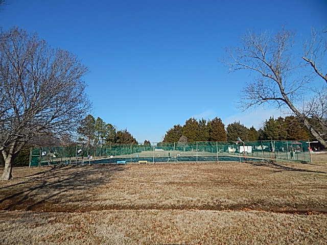 LONGVIEW BEACH CLUB - Residential