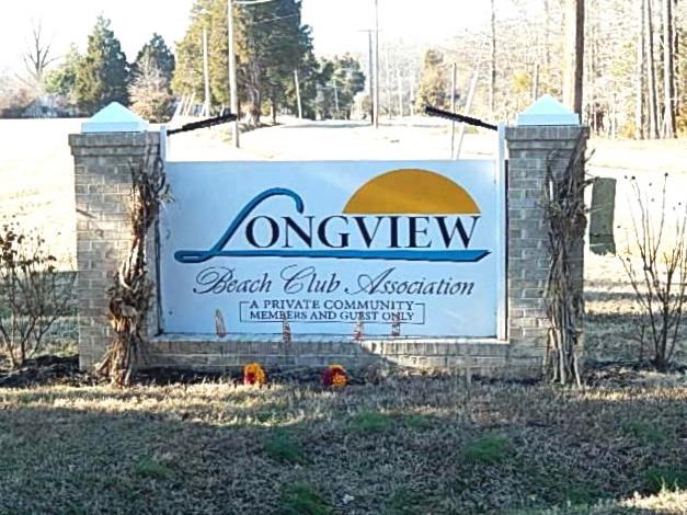 LONGVIEW BEACH CLUB - Residential