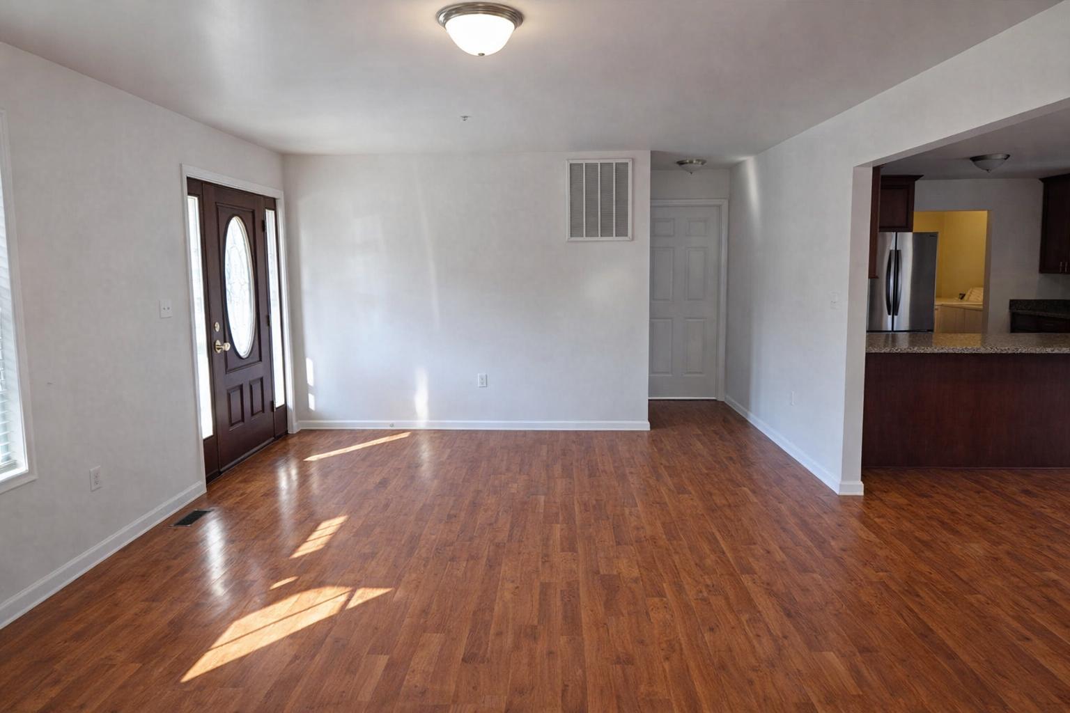 LONGVIEW BEACH CLUB - Residential