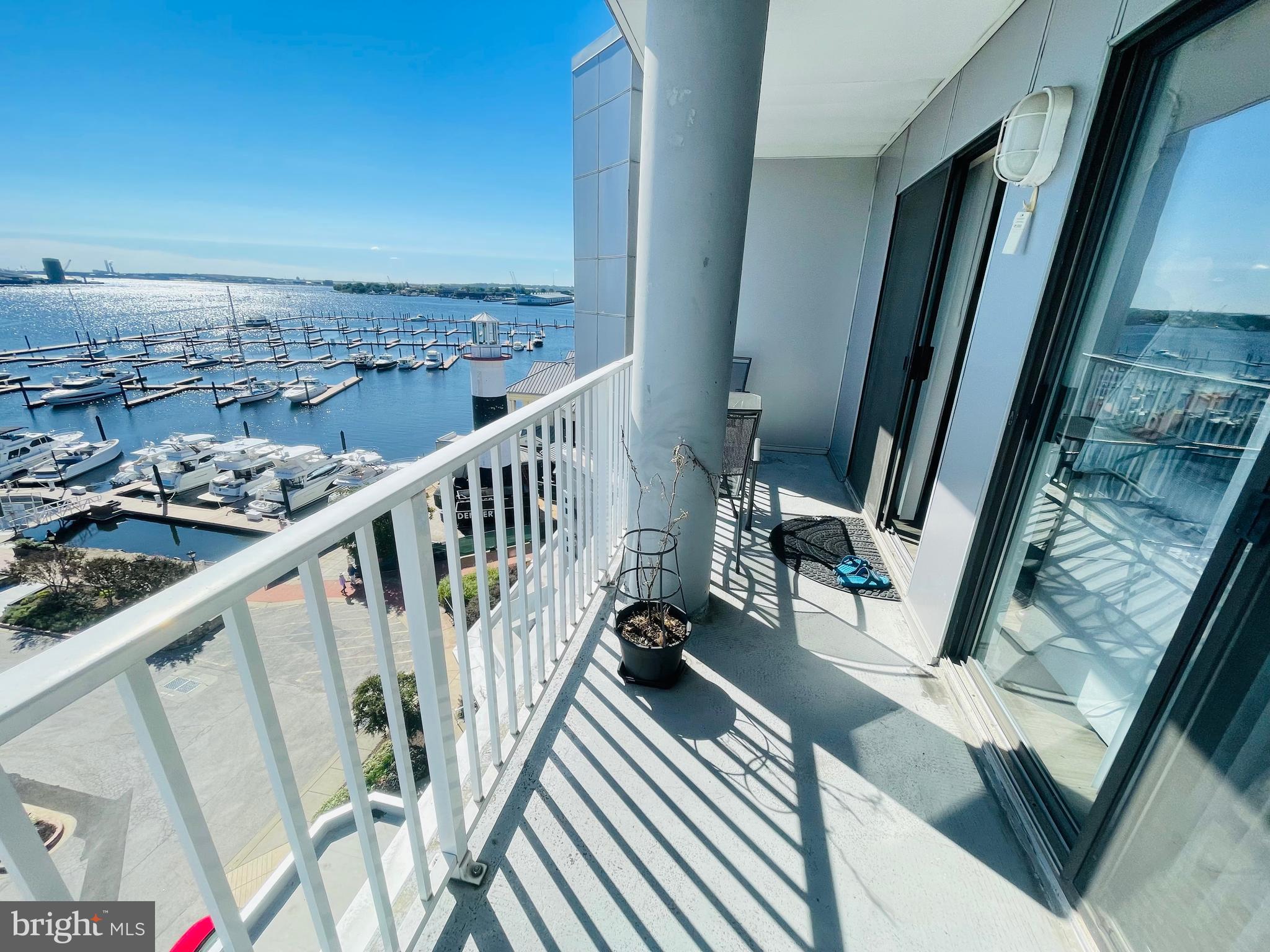 LIGHTHOUSE LANDING - Residential