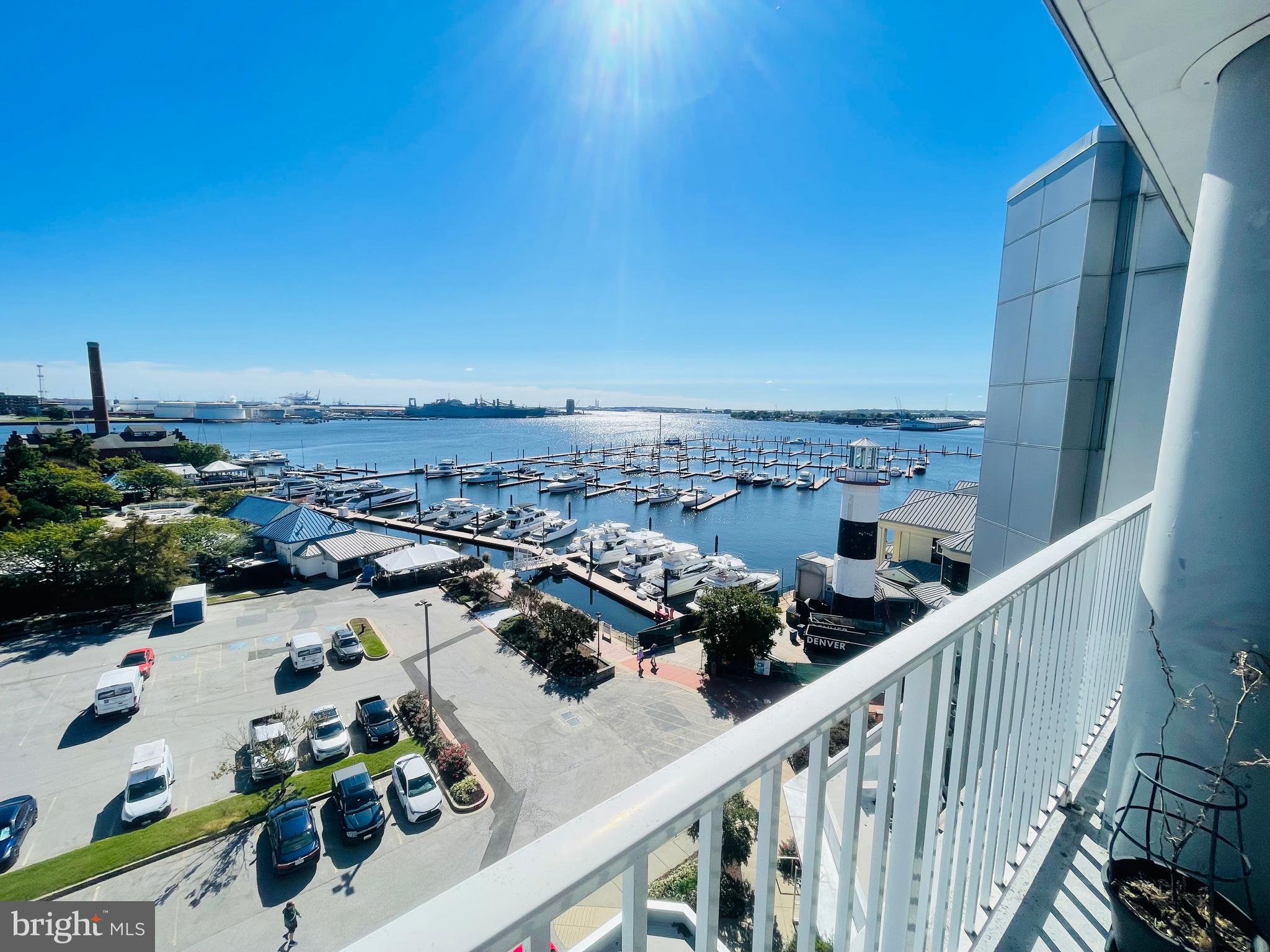 LIGHTHOUSE LANDING - Residential