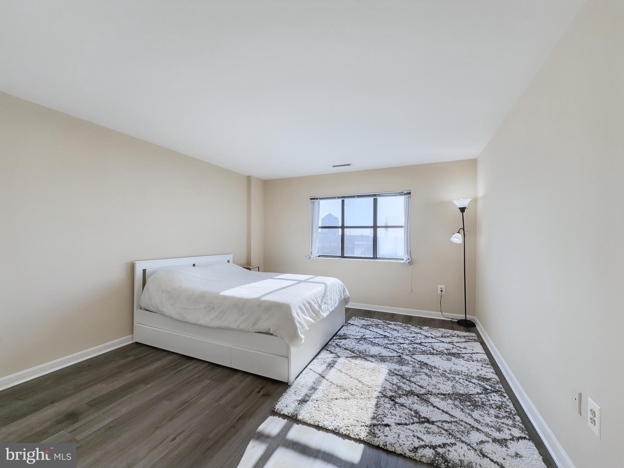 LIGHTHOUSE LANDING - Residential