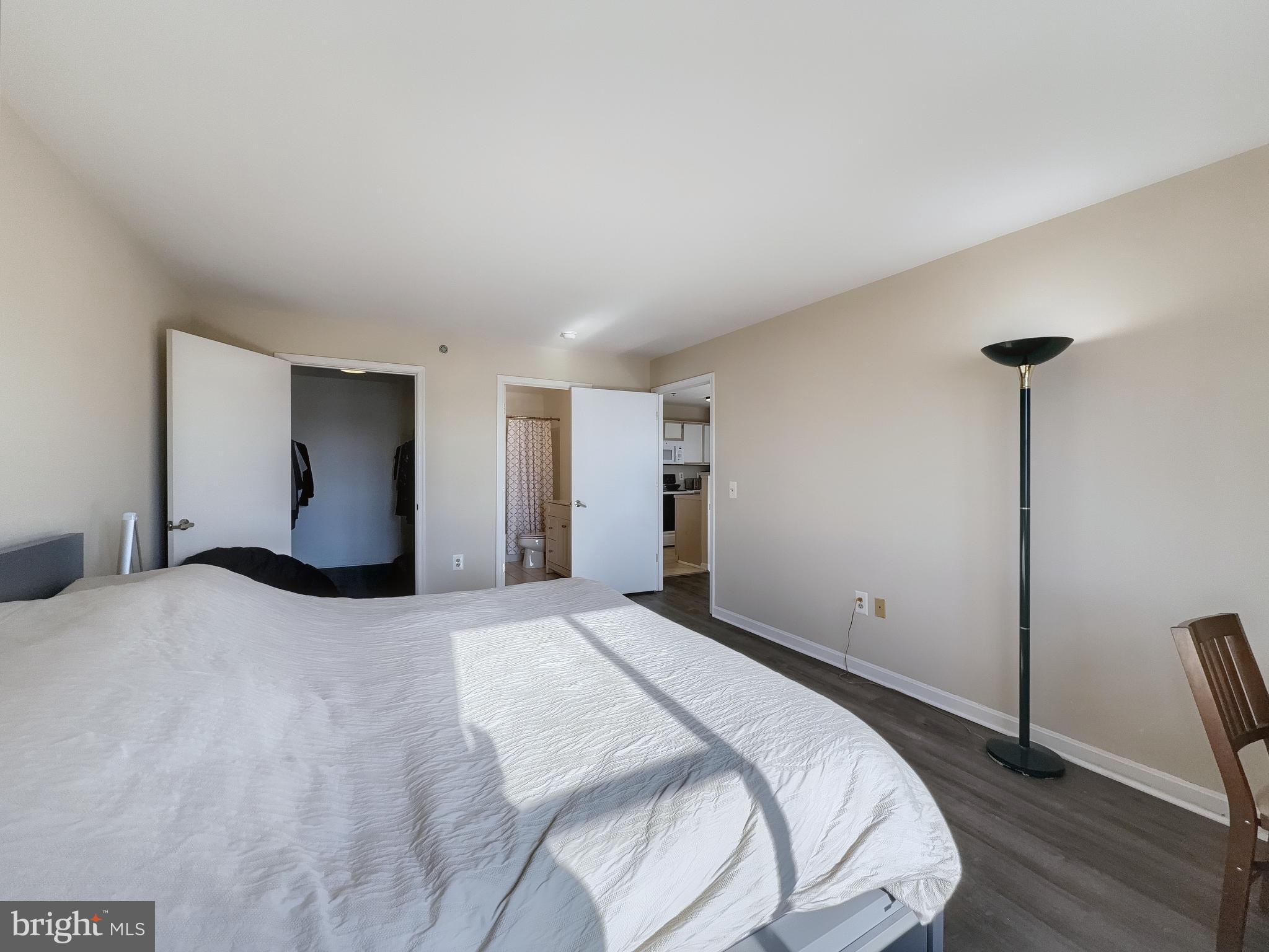 LIGHTHOUSE LANDING - Residential