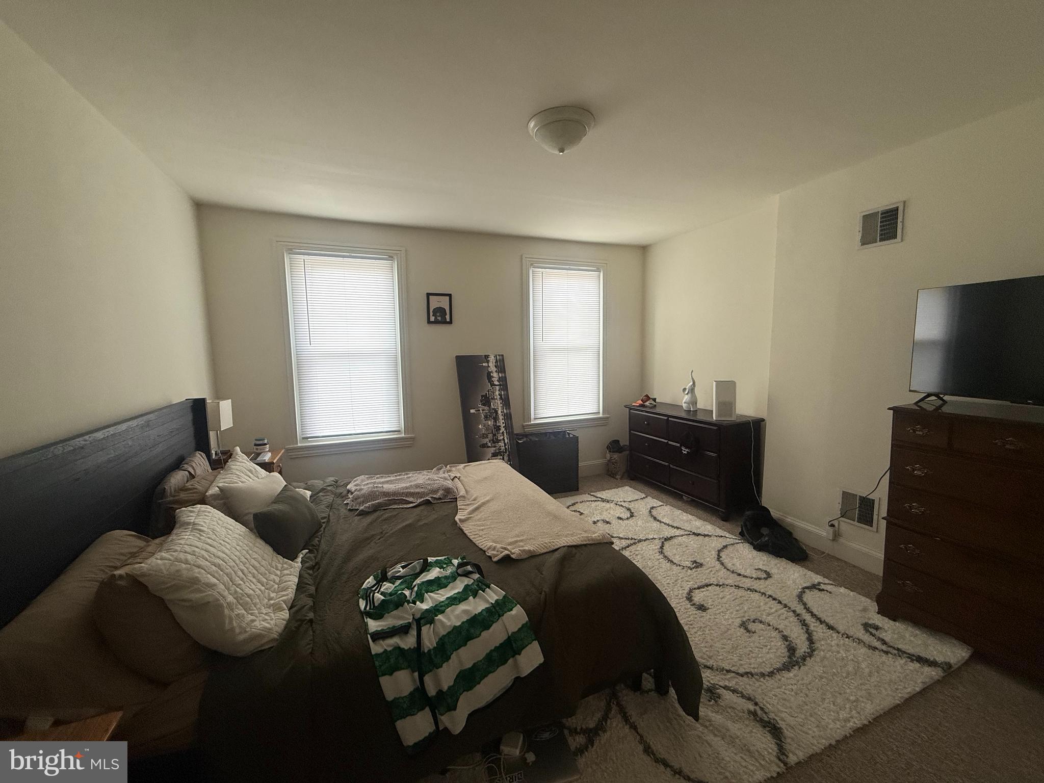 FAIRMOUNT - Residential