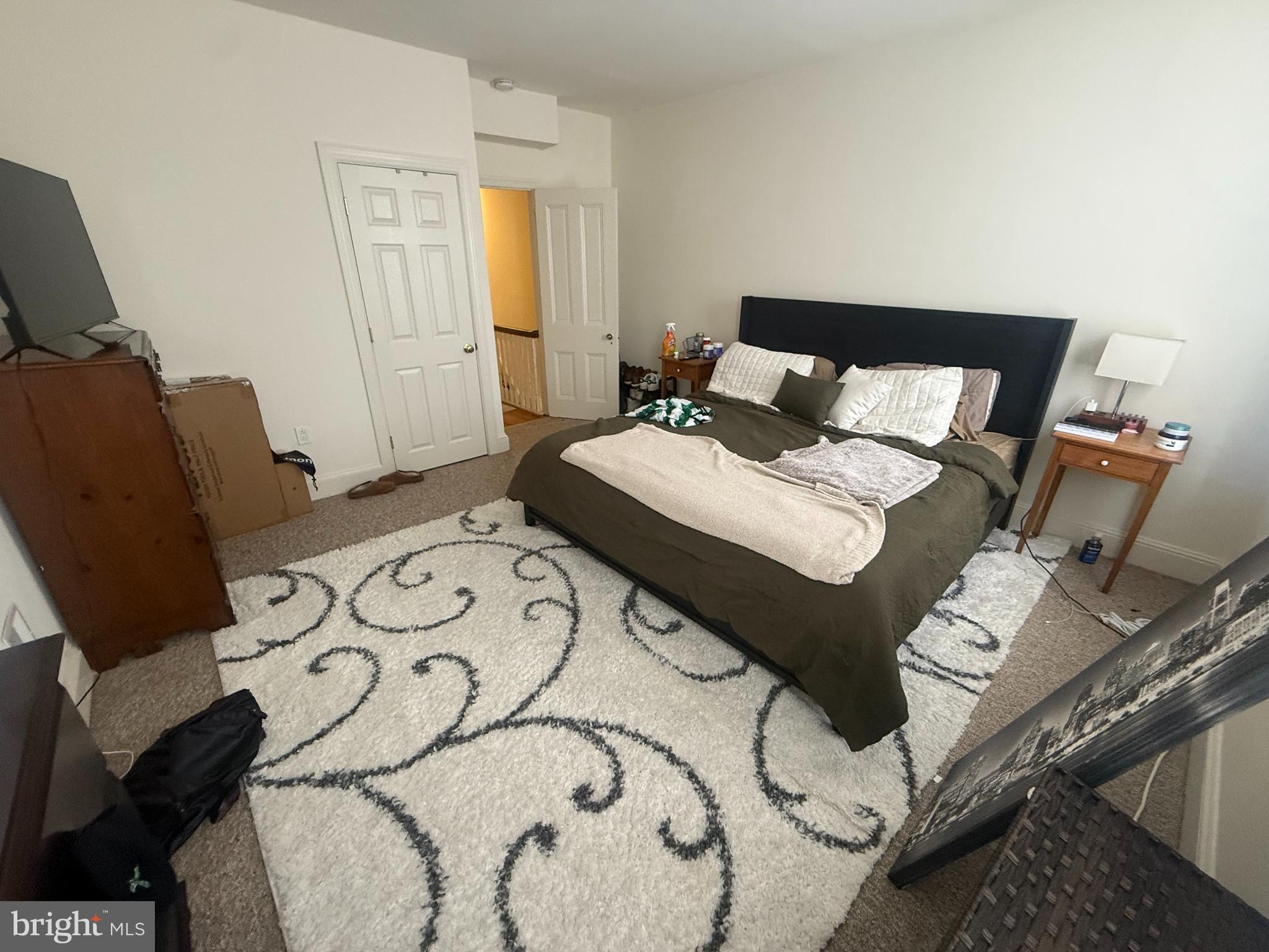 FAIRMOUNT - Residential