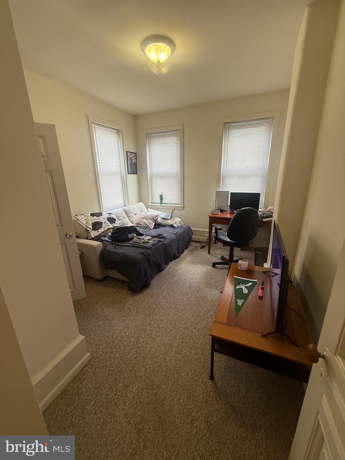 FAIRMOUNT - Residential