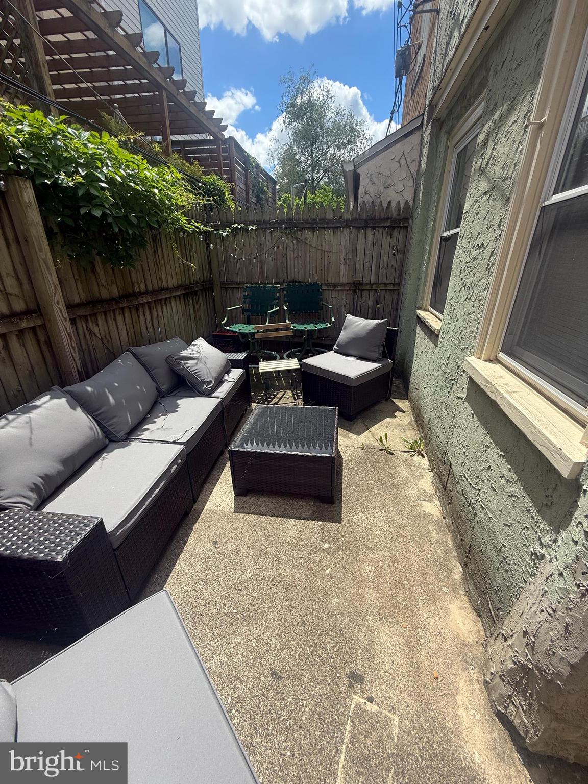 FAIRMOUNT - Residential