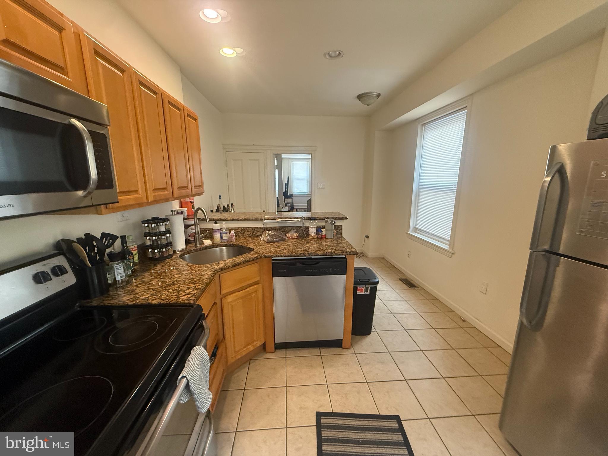 FAIRMOUNT - Residential