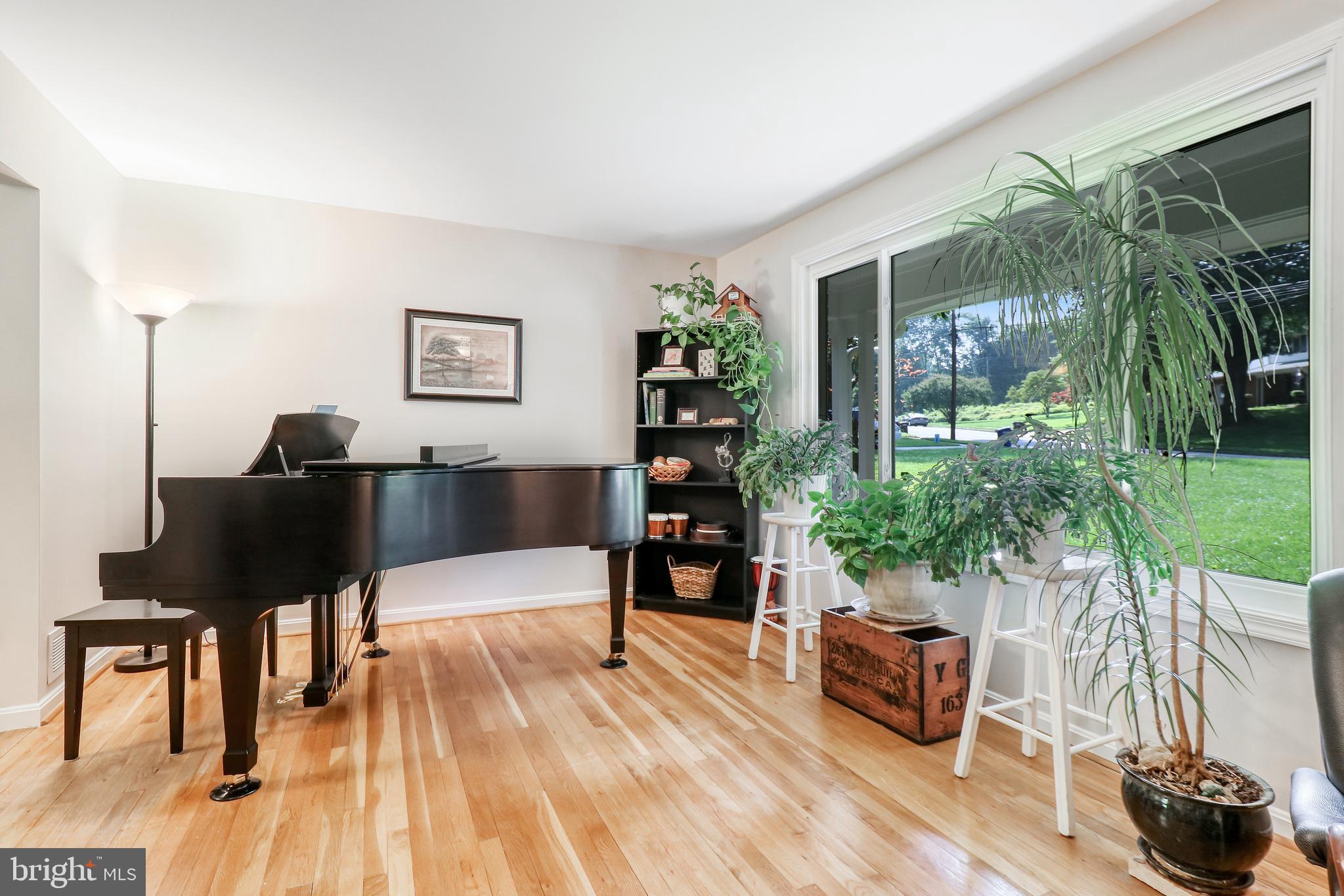 KINGS PARK - Residential