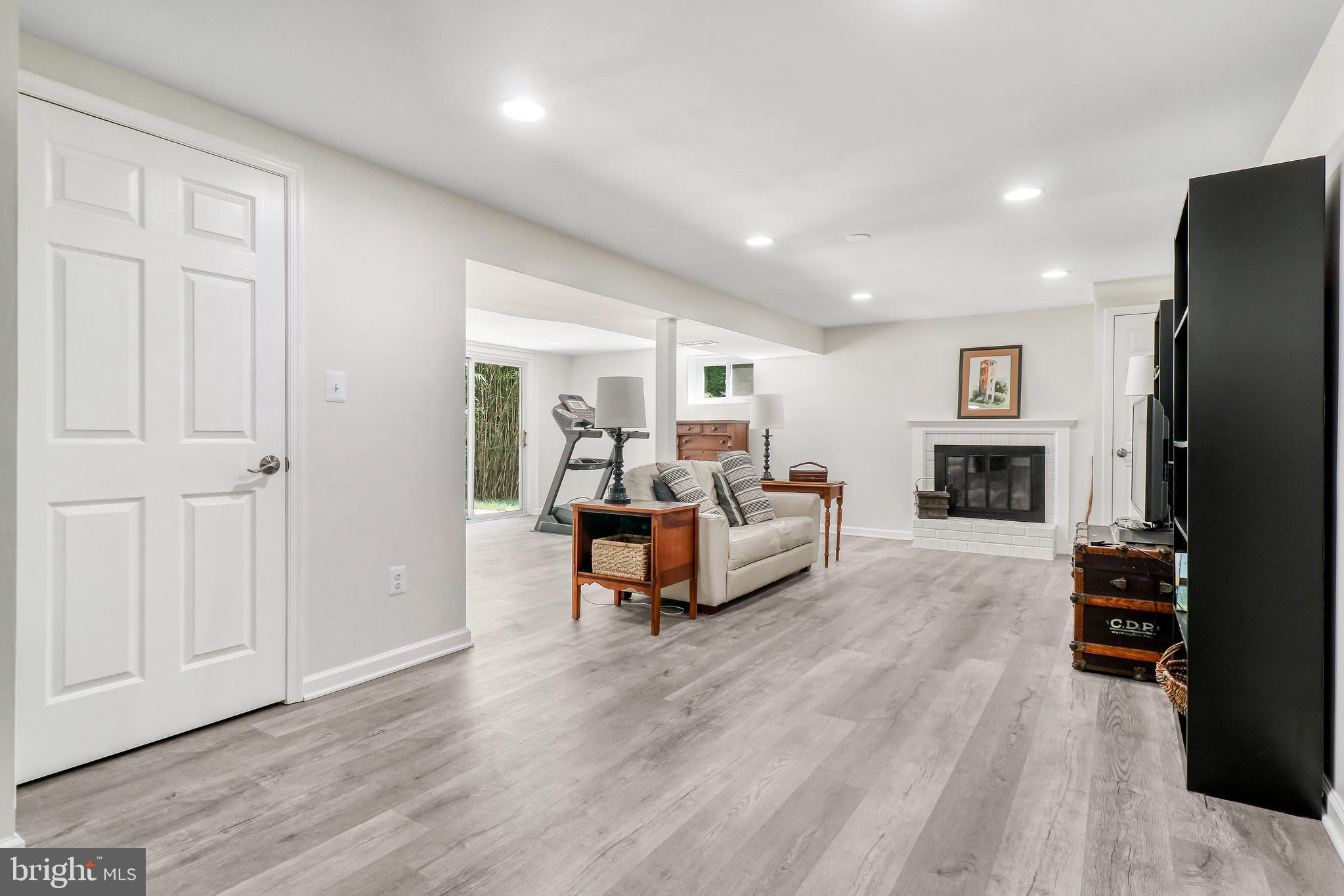 KINGS PARK - Residential