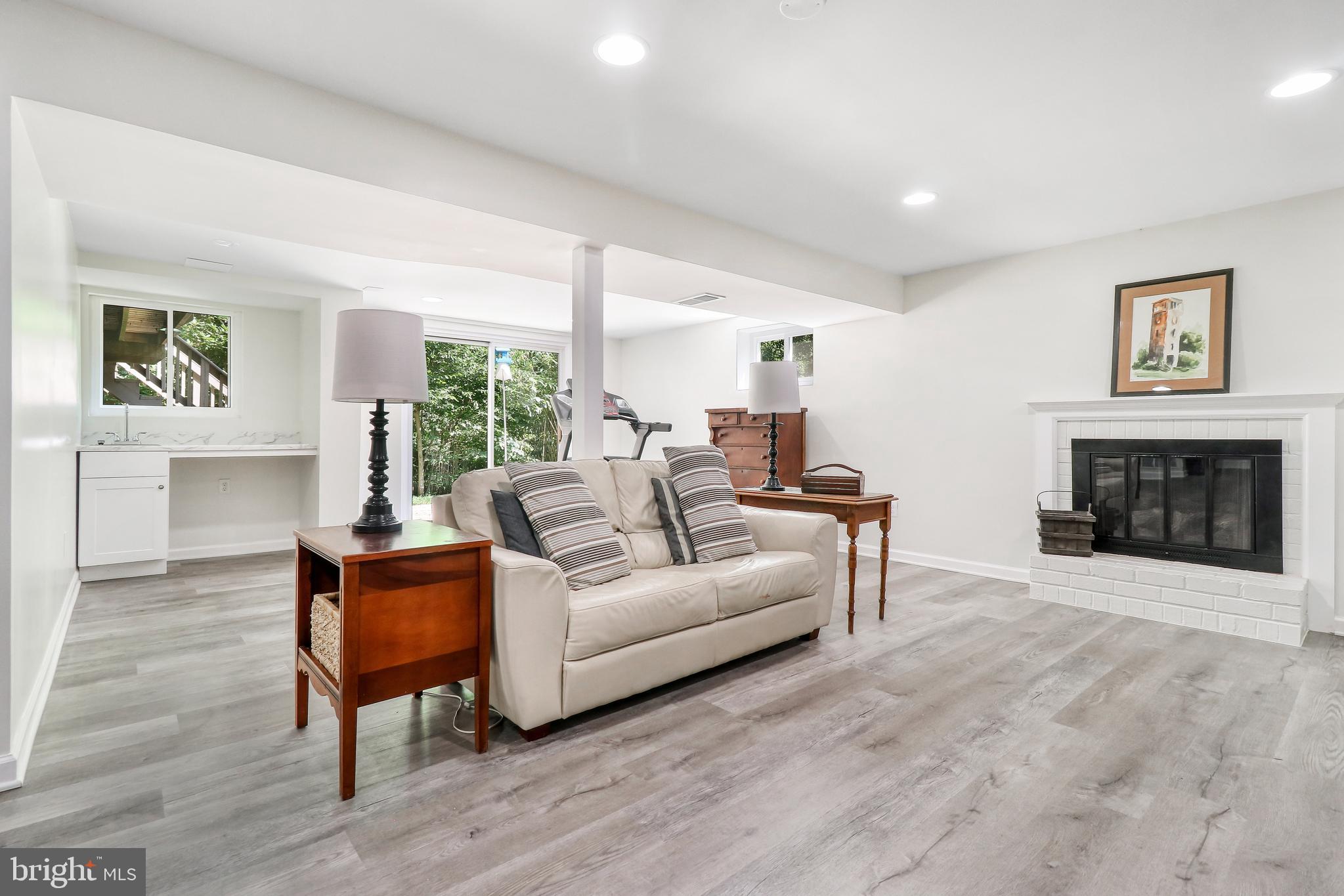 KINGS PARK - Residential