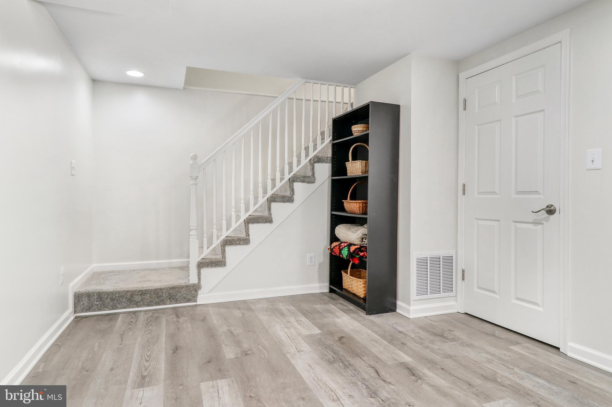 KINGS PARK - Residential