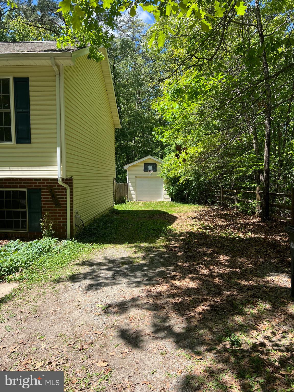 261 MANCHESTER DRIVE