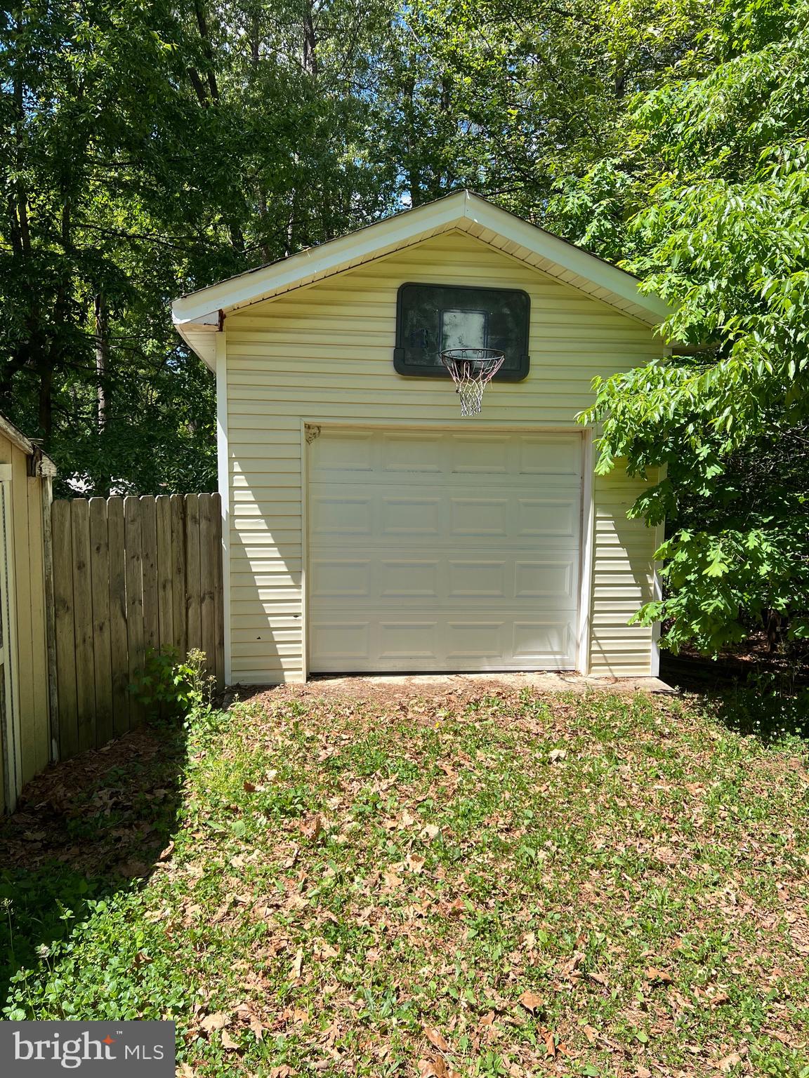 261 MANCHESTER DRIVE