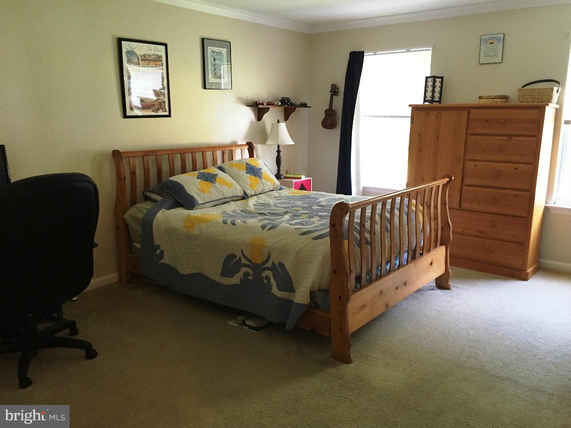 HEARDS ESTATES - Residential Lease