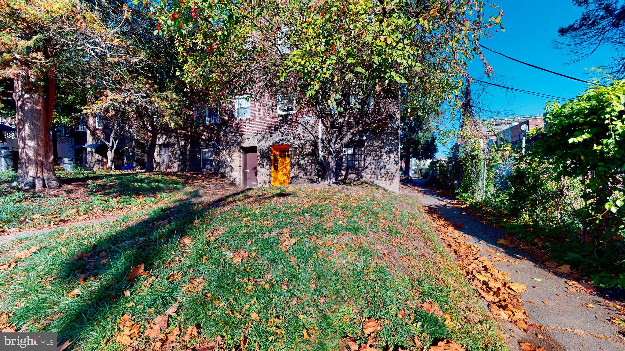 OAK LANE - Residential Lease